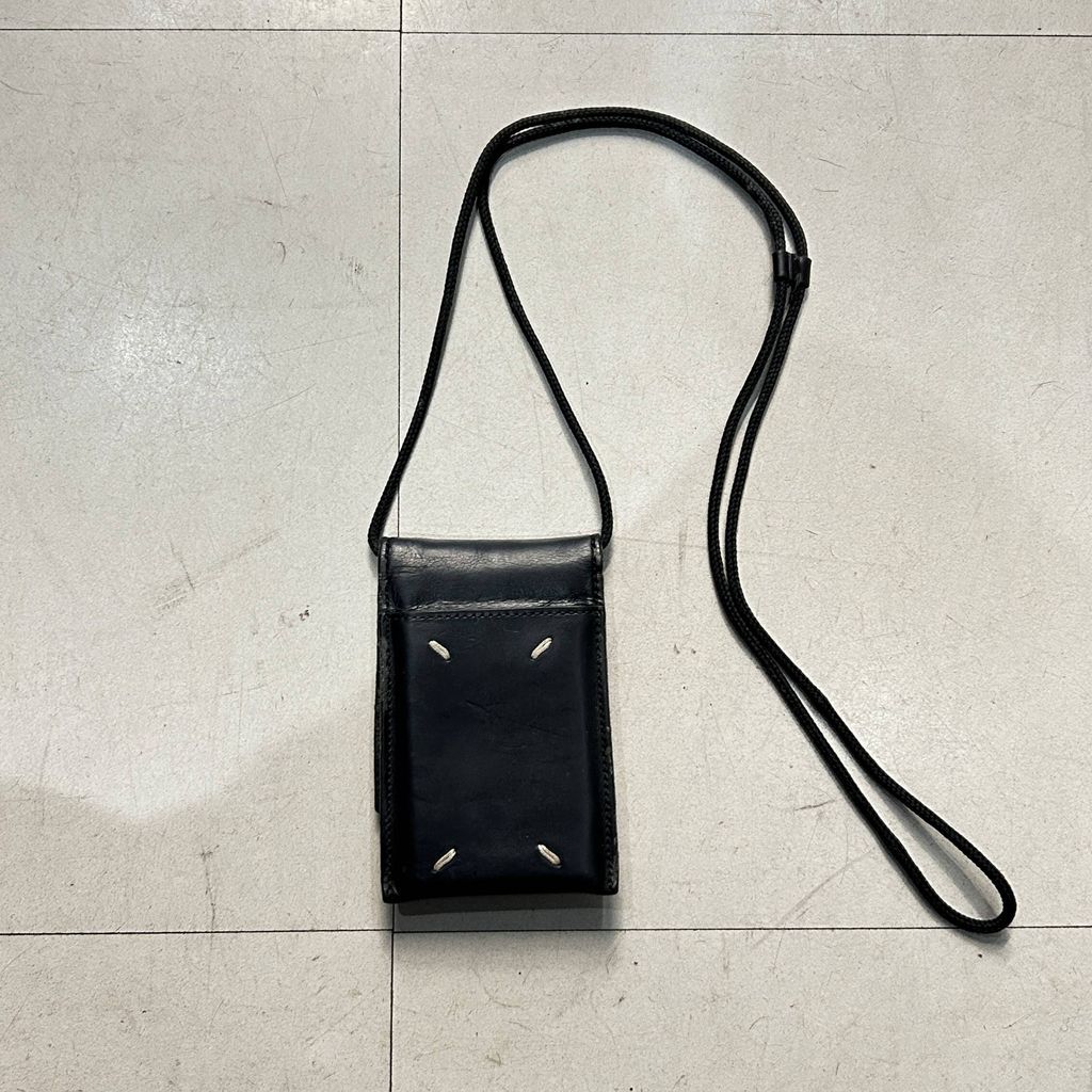 Maison Margiela メゾンマルジェラ COIN CARD CASE WITH STRAP コインケース PS 935 T 8013 ブラック size - 中目黒A 11