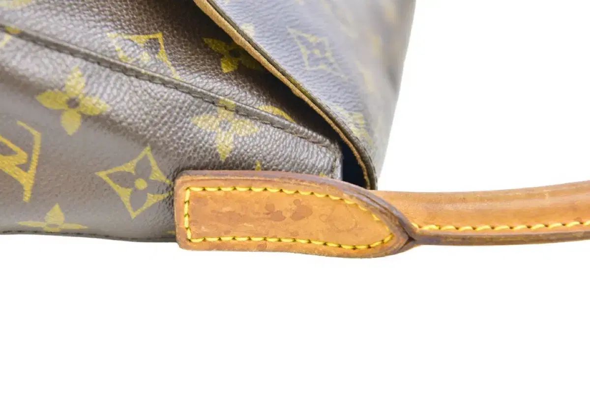 PM ショルダーバッグ