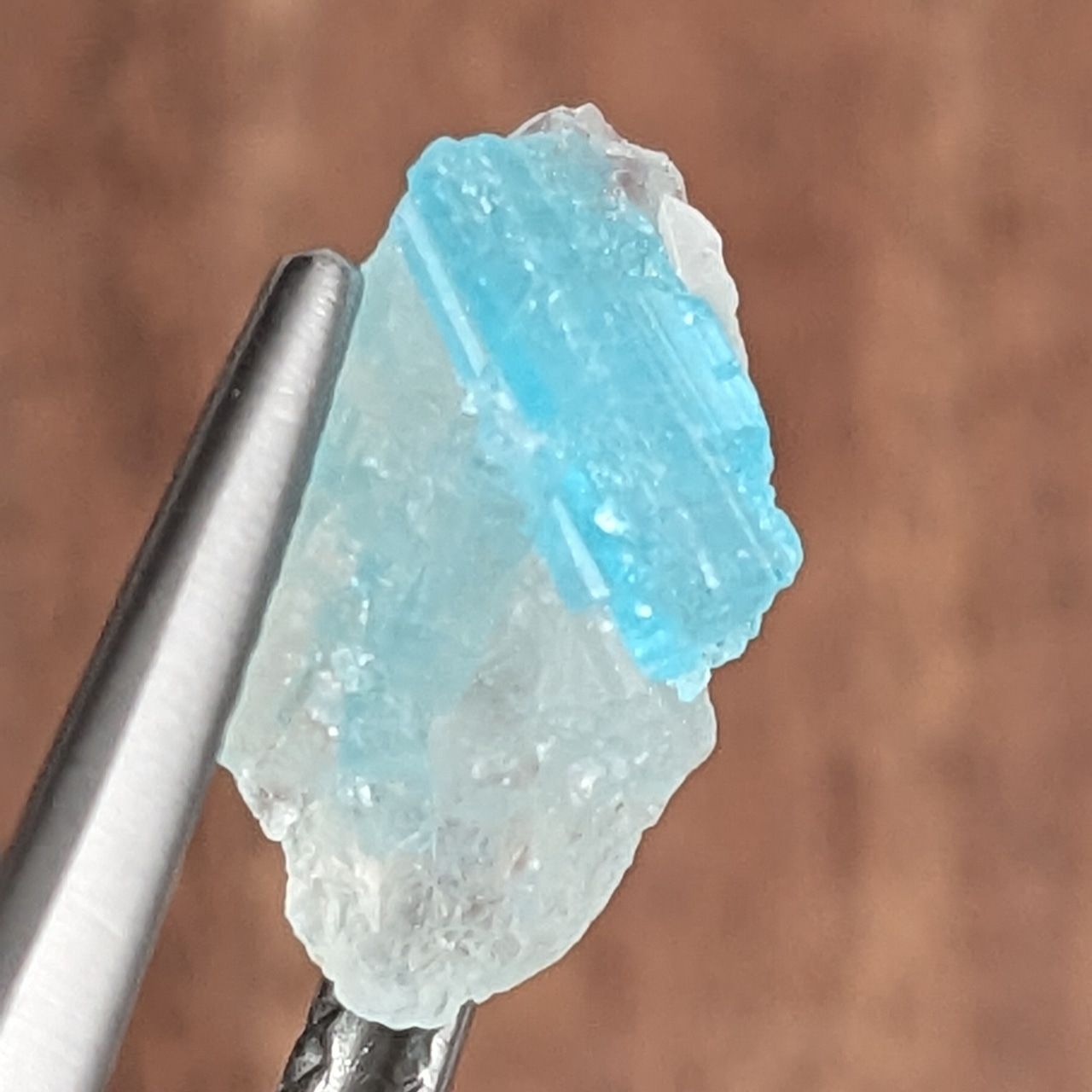 パライバトルマリン原石 ブラジル・パレーリャス産【2.25ct】PRO206954