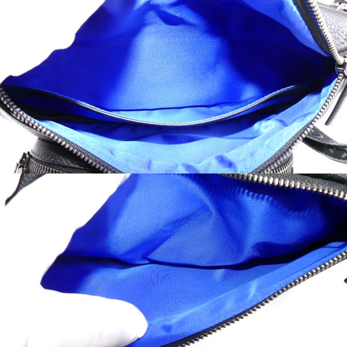 マン ボディバッグ