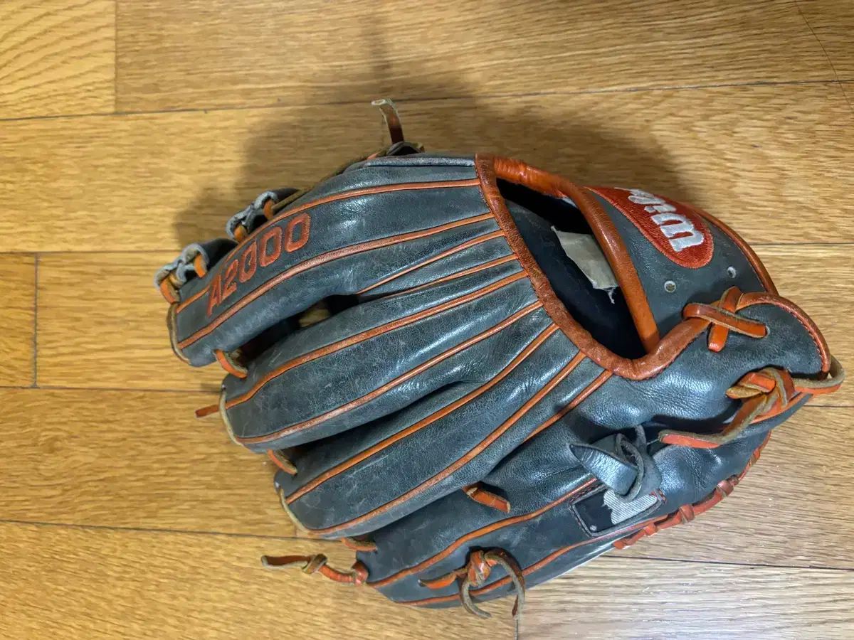 Wilson A2000 キャッチャーミット 黒/オレンジ ウィルソン A2000