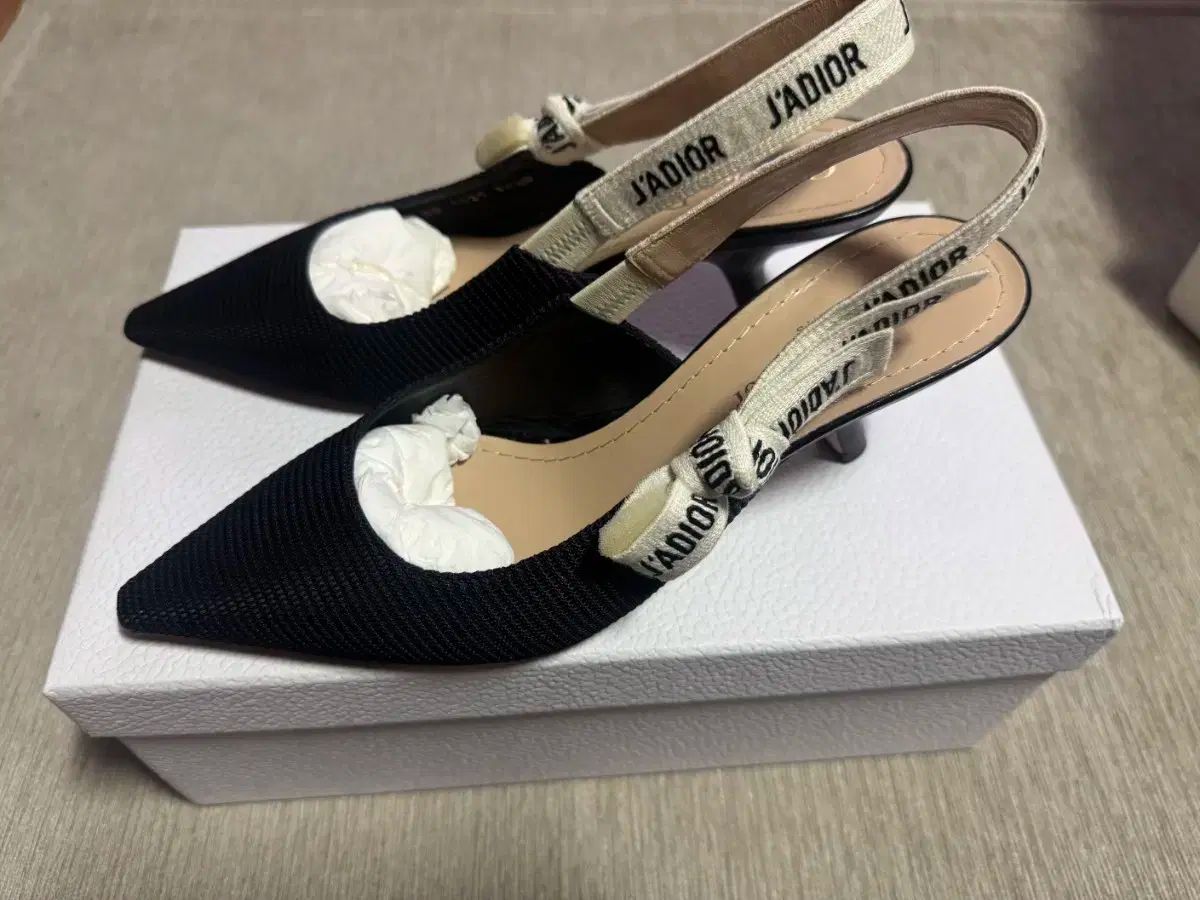 36.5 ディオール J ADIOR スリングバック フラットシューズ 商品