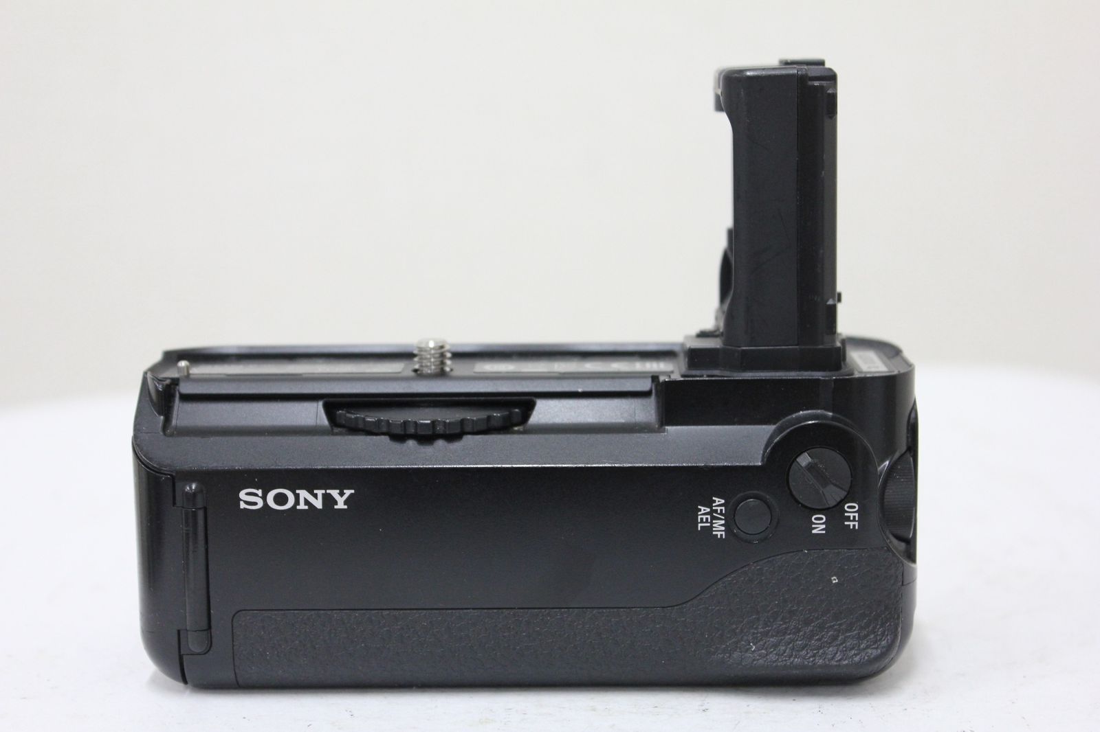 ソニー Sony VG C 1 EM 縦位置グリップ e 4236