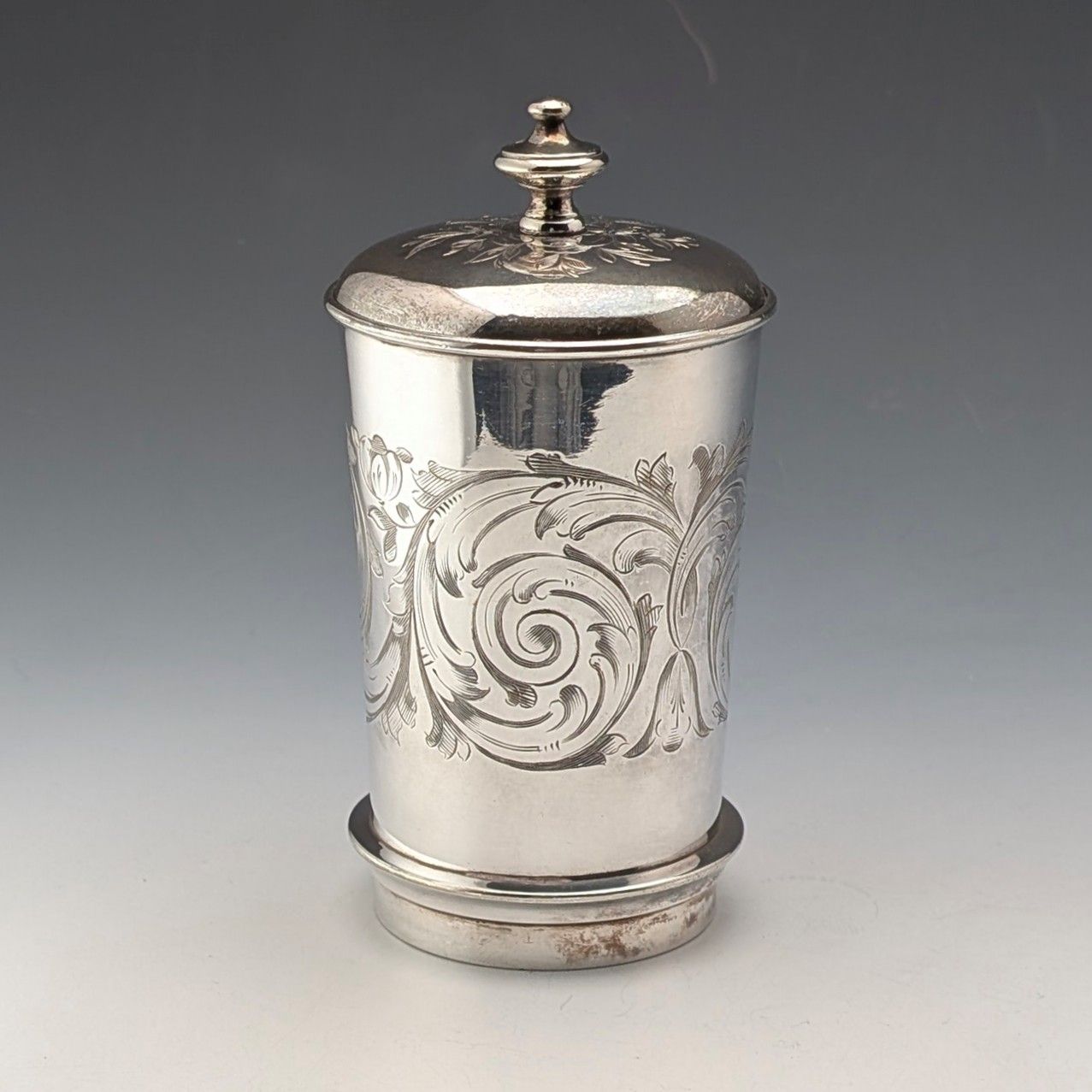 英国アンティーク シルバープレート製 フィルター​ コーヒーマシンの​一部