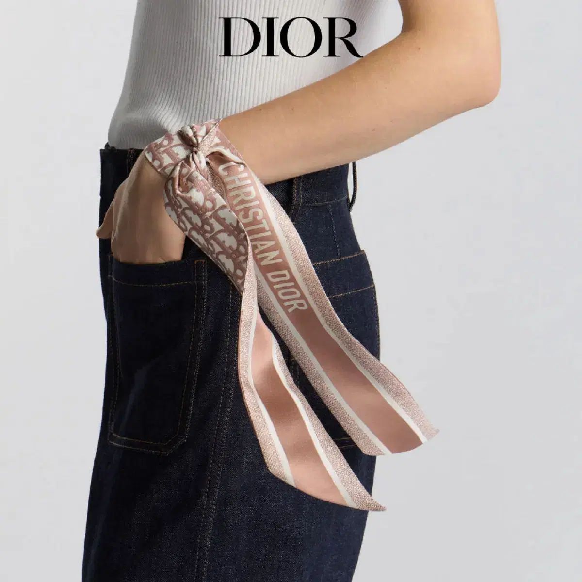 ディオール オブリーク ミッツァ ピンク