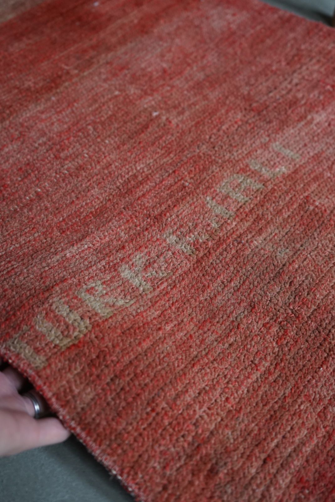 ヴィンテージラグ トルコ ウシャク ランナーラグ サーモンピンク 1970