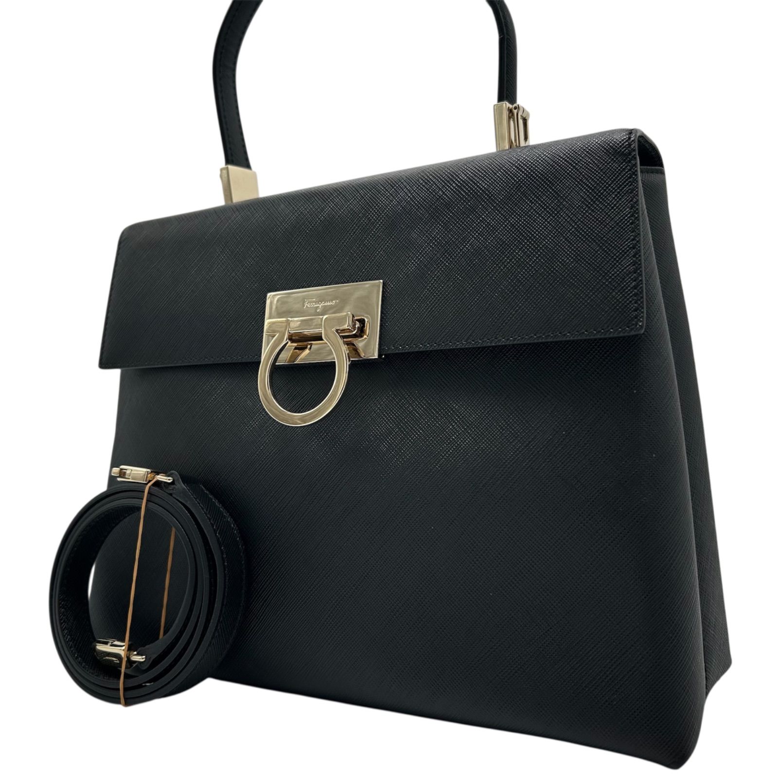 5od3940】サルヴァトーレフェラガモ ハンドバッグ ガンチーニ レザー