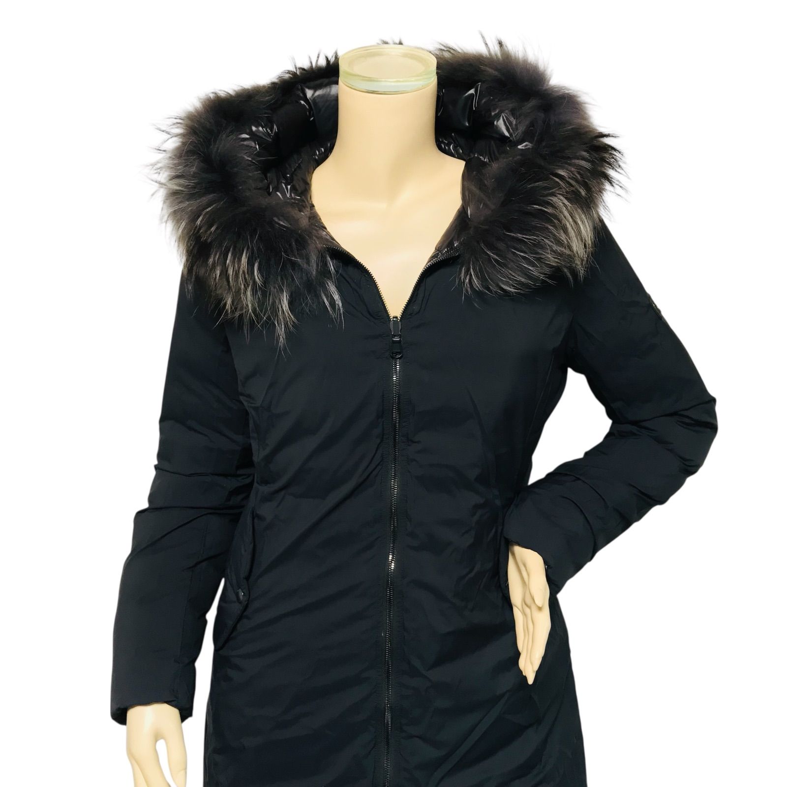 美品☆TATRAS・タトラス ISERA イセラ レディース ブランドアイコン