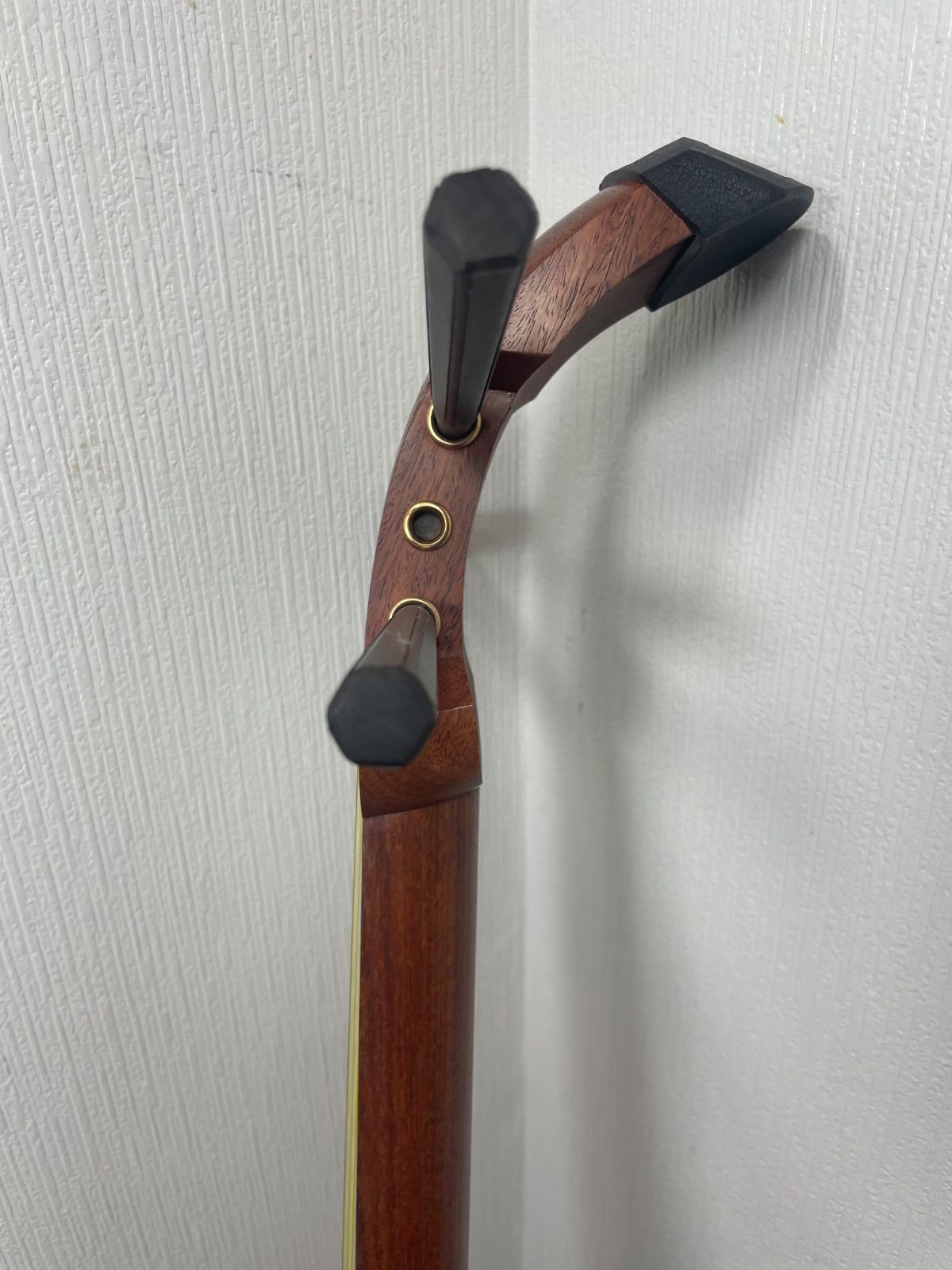 三味線 中棹 正寸 ハードケース付 裏皮破れあり 地唄 民謡 - メルカリ