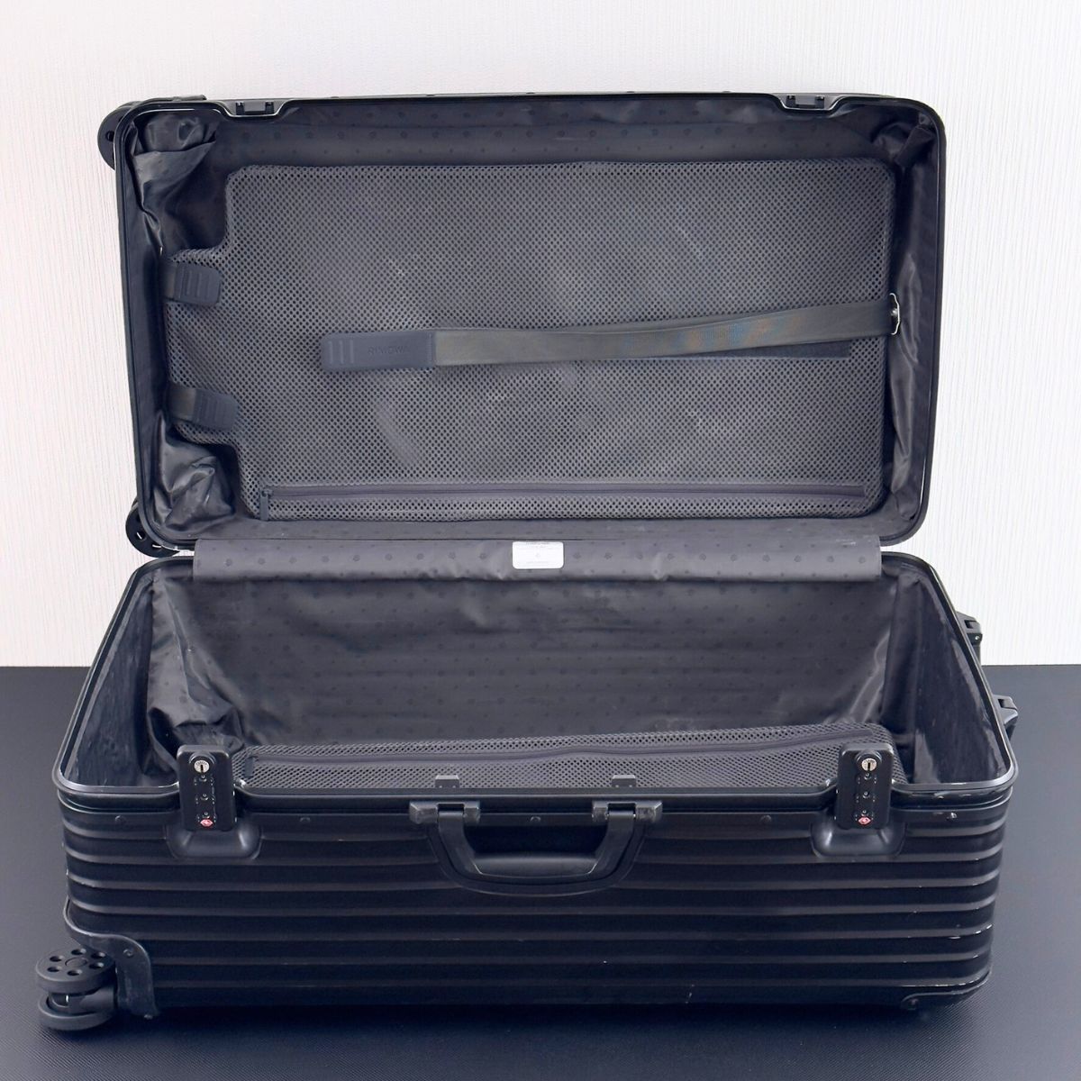 未使用RIMOWAトランクプラス(105L) RIMOWA リモワ ORIGINAL Trunk Plus オリジナル トランクプラス 105L 4