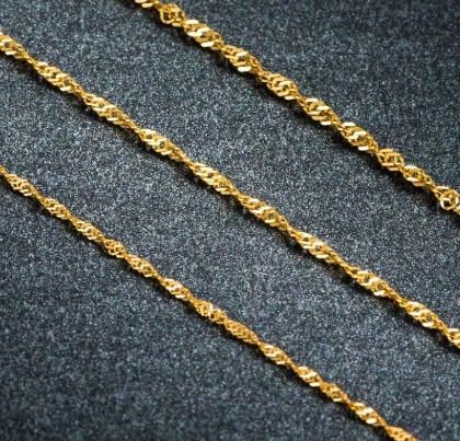 k18ゴールドツイストチェーンネックレスAU750 金製ツイストチェーンネックレスK18 k18ゴールドツイストチェーン