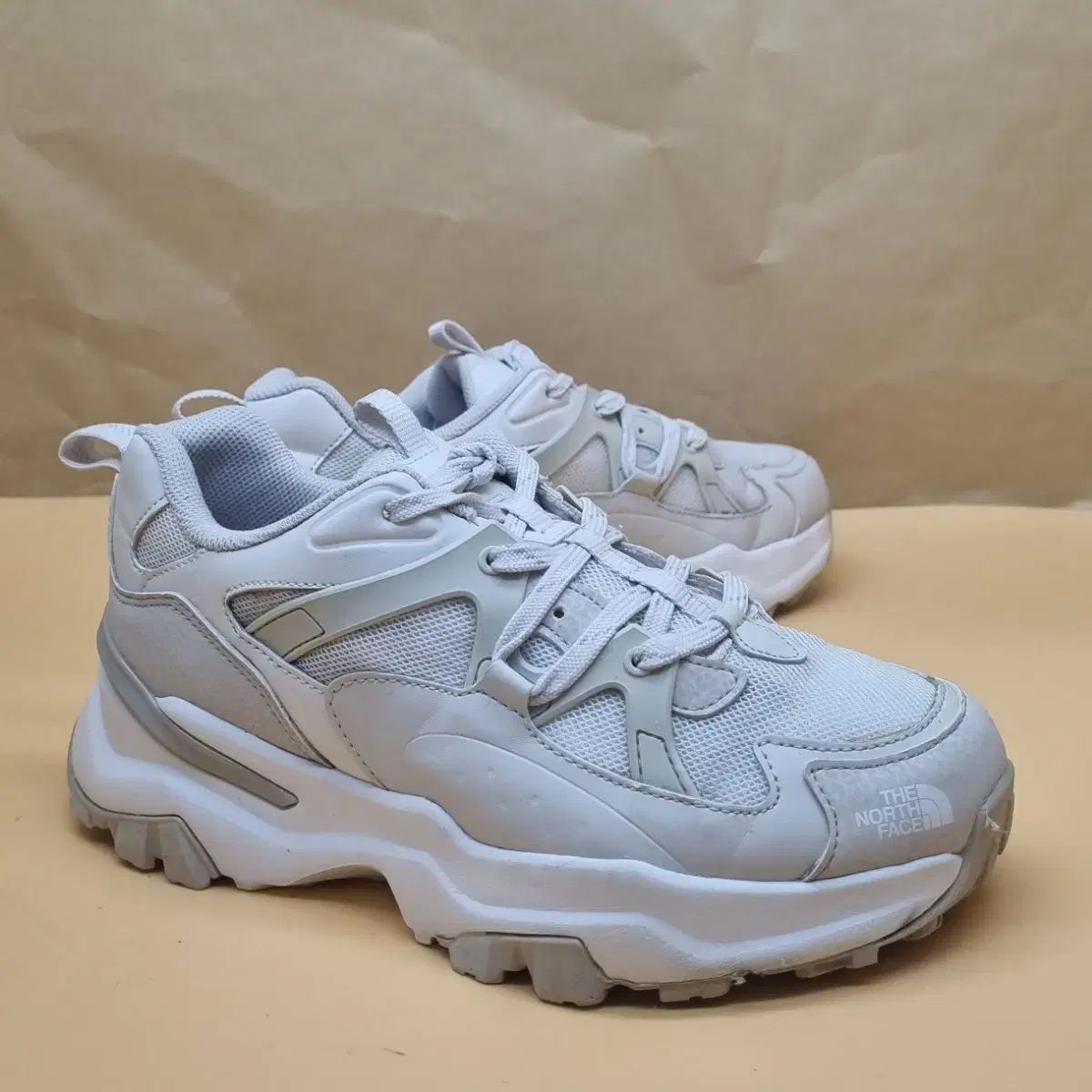 ノースフェイス スニーカー 24 レディース THE NORTH FACE レディース