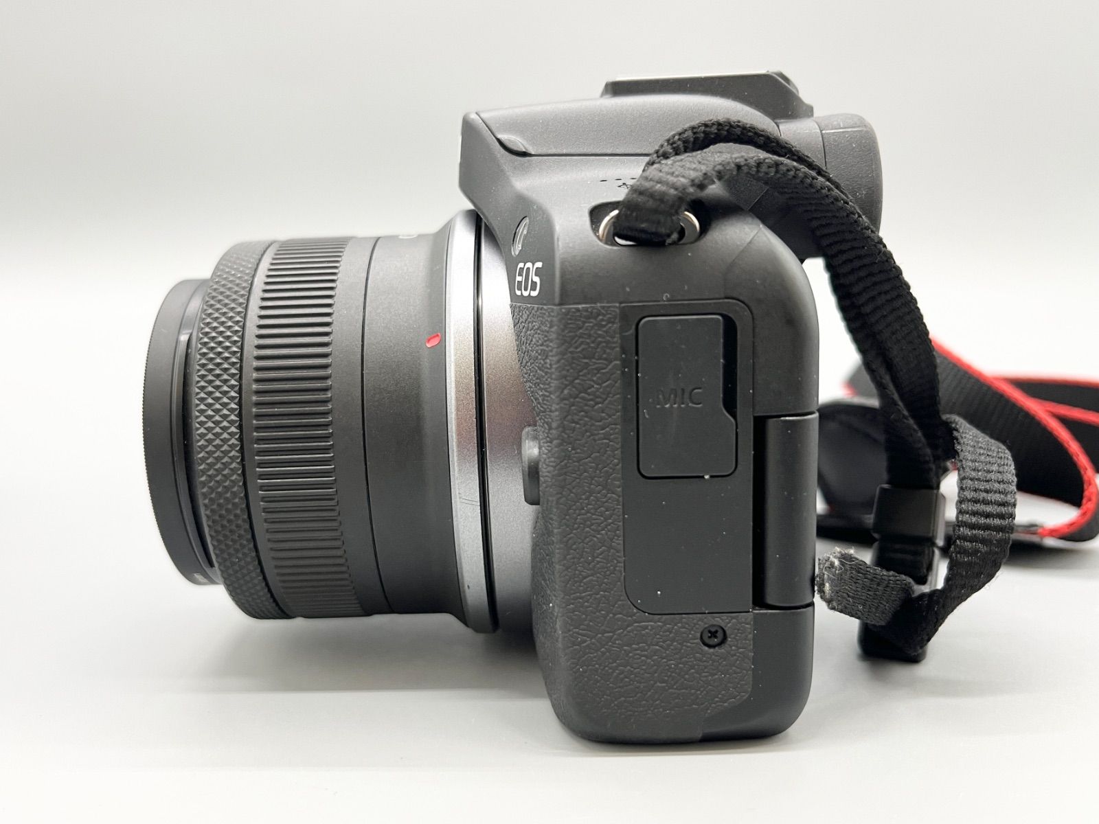 Canon EOS R50 デジタル一眼レフカメラ Wレンズキット Canon EOS R50 デジタル一眼レフカメラ Wレンズキット