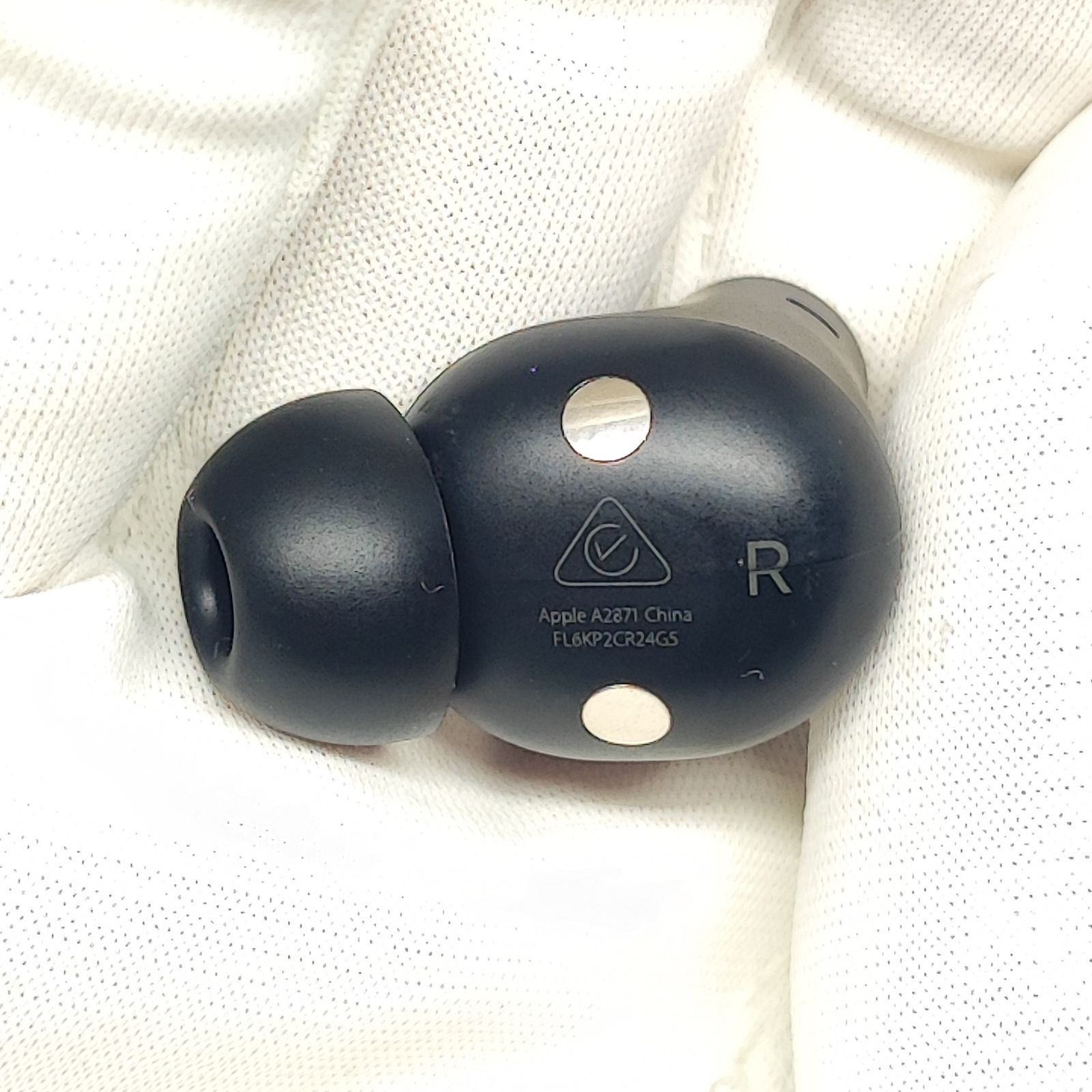 25092705 ジャンク 右イヤホンのみ Beats Studio Buds + A2871