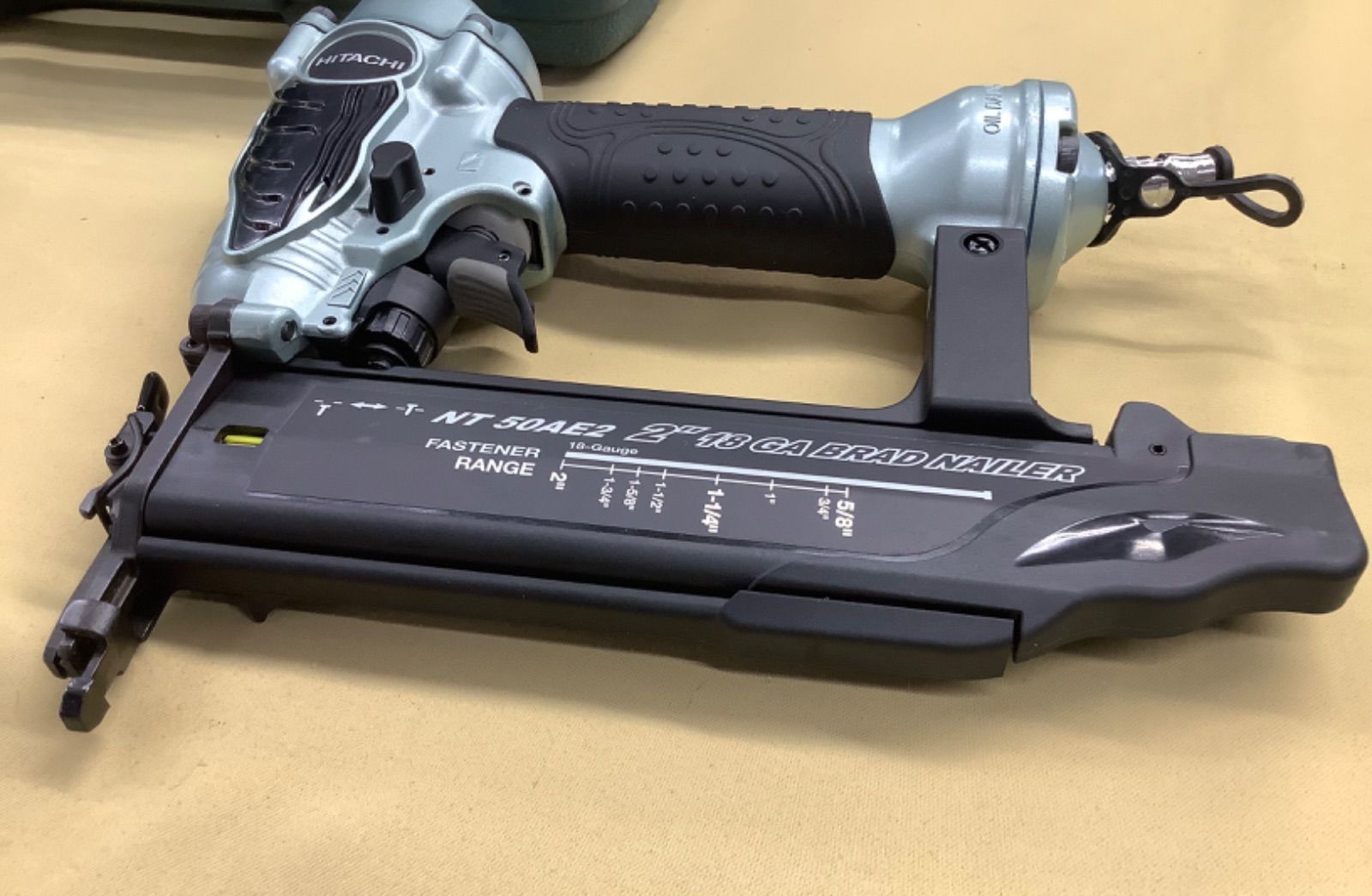  日立 仕上げ用釘打機 常圧 NT 50 AE 2 その他 エアーツール