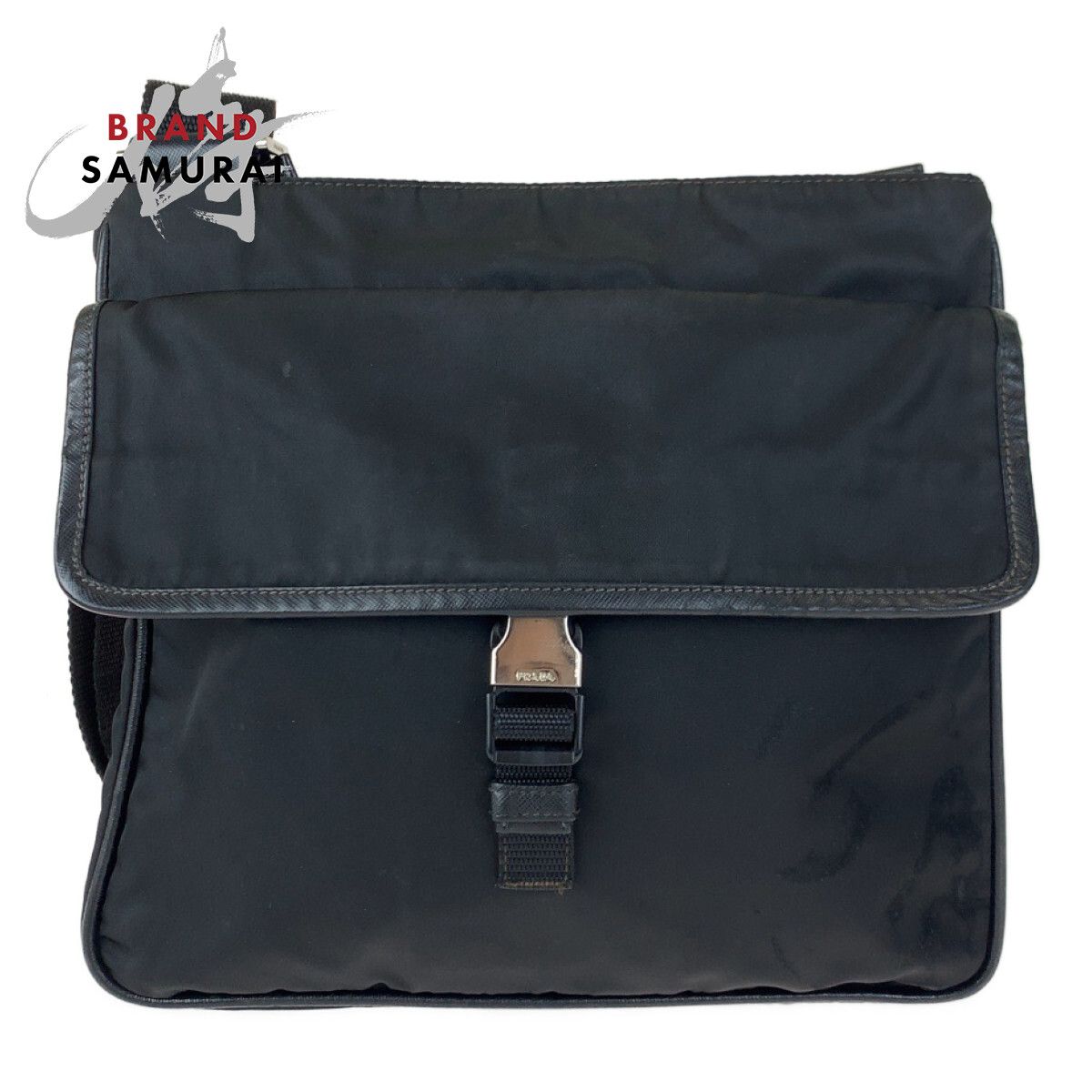 PRADA プラダ 三角ロゴプレート テスート ブラック 黒 シルバー金具