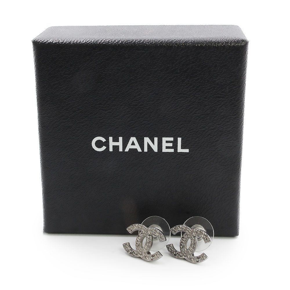 シャネル チェーン ココマーク ピアス ガンメタル シルバー A64831 箱
