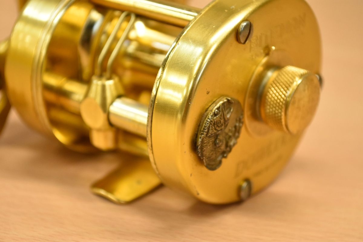 道楽 バイトマン 77 右 Dowluck BITEMAN ベイトリール バス