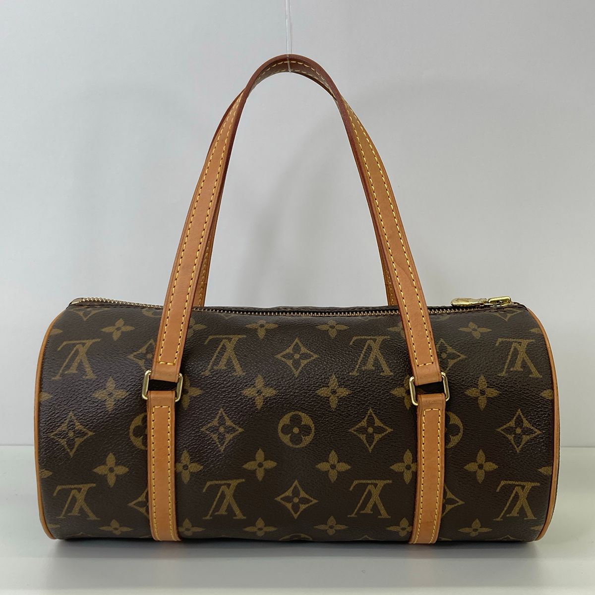 LOUIS VUITTON ルイヴィトン モノグラム パピヨン26 ハンドバッグ