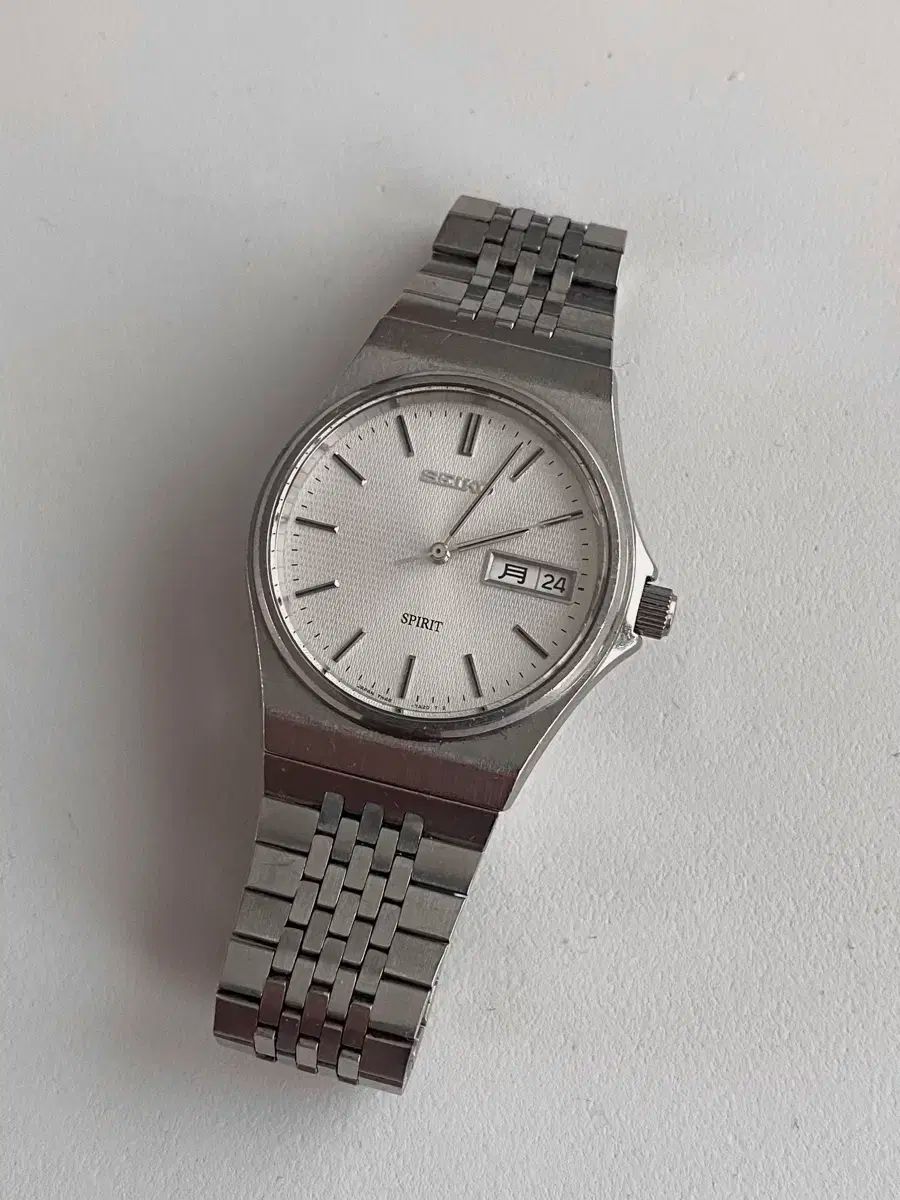 SEIKO セイコースピリット デイデイト