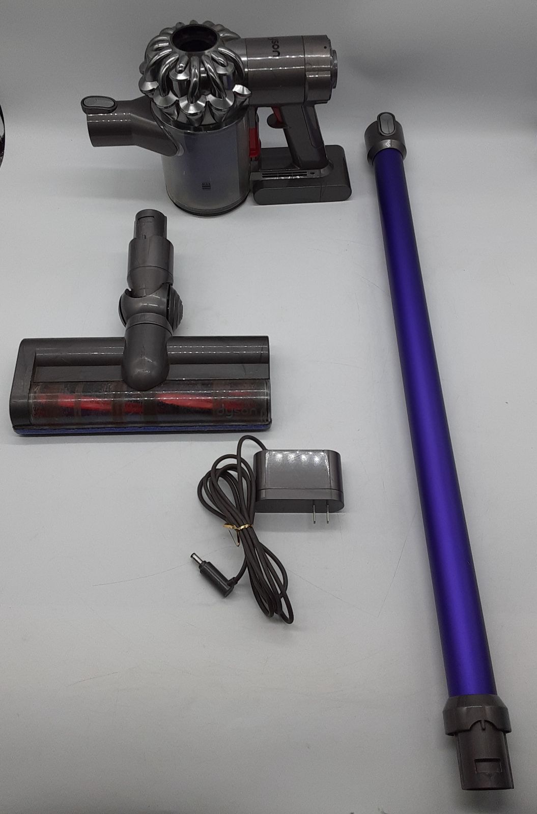 🧹訳ありジャンク🧹 Dyson ダイソン コードレス掃除機 V6 SV07 - メルカリ