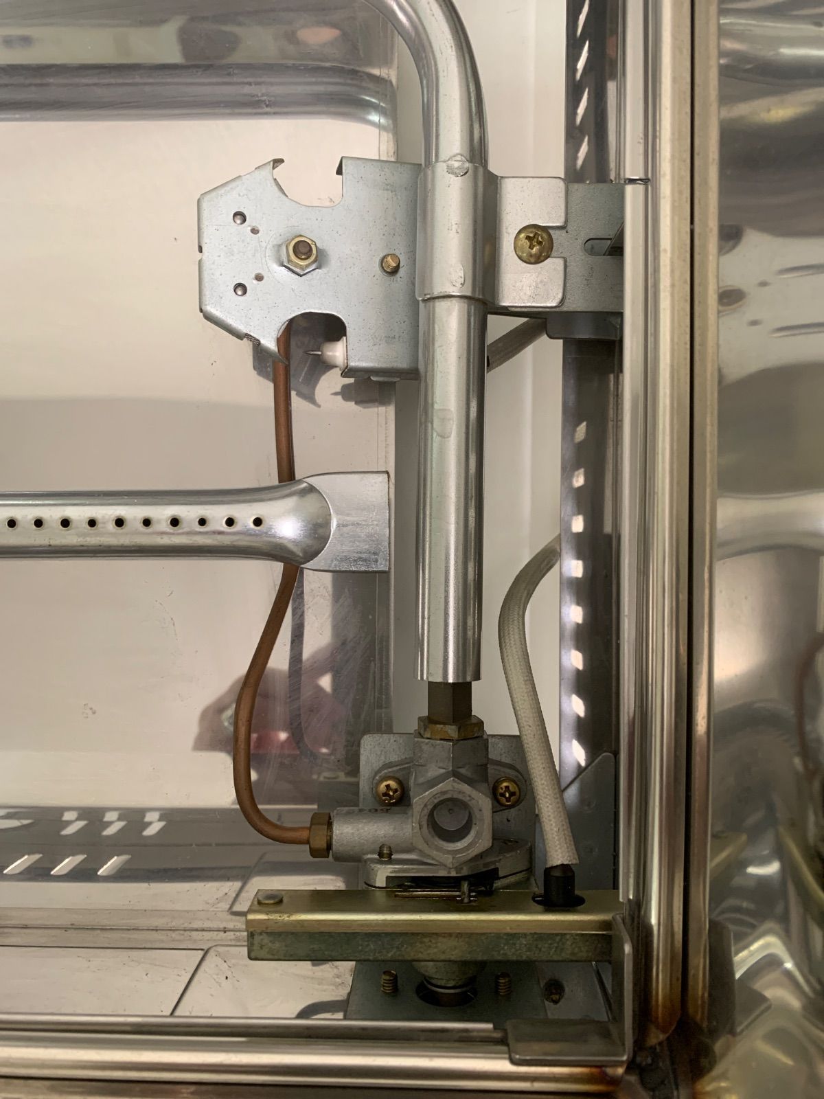 フォロー割対象商品】山岡金属工業株式会社 おでん鍋 6切 金剛 LPガス