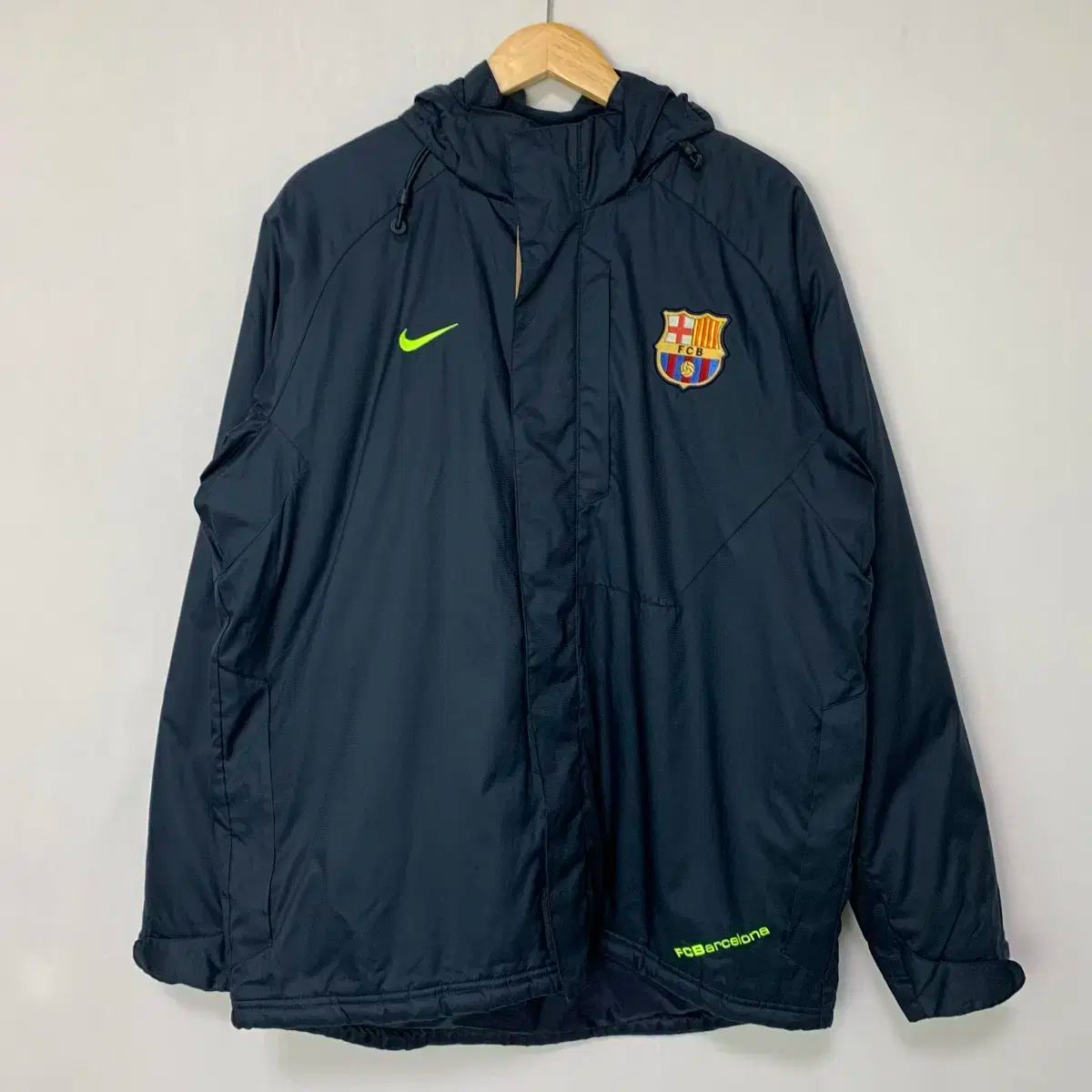 NIKE FCB ヴィンテージ ウィンドブレーカー フーディー アウター