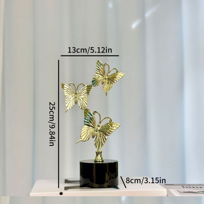 美術品・アンティーク・コレクション Baccarat クリスタル 蝶(金色)の