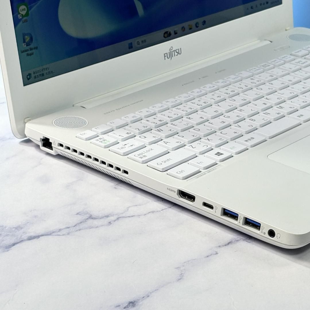 美品ホワイト！Corei7・16GB・SSD・ブルーレイ・ノートパソコン - メルカリ