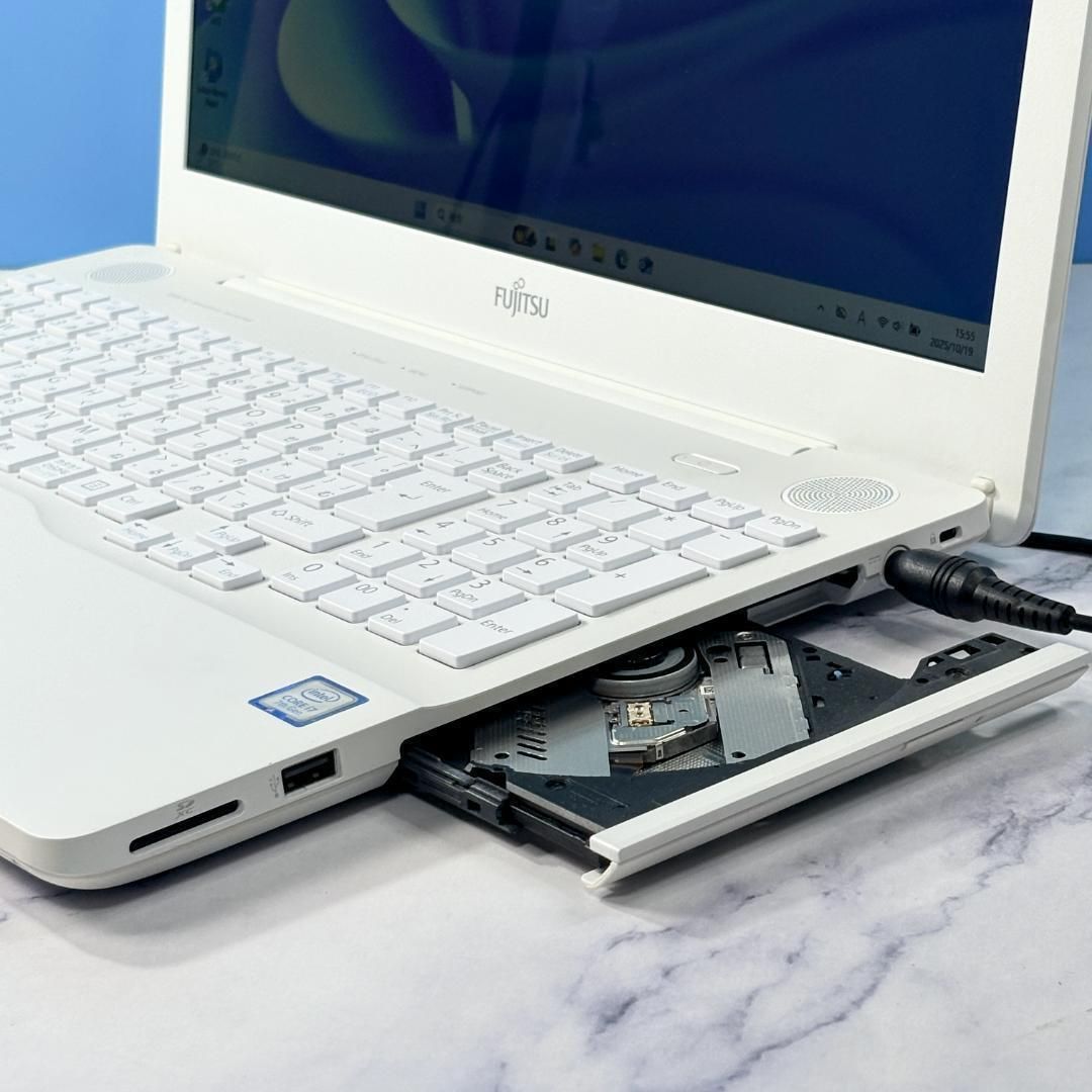 美品ホワイト！Corei7・16GB・SSD・ブルーレイ・ノートパソコン - メルカリ