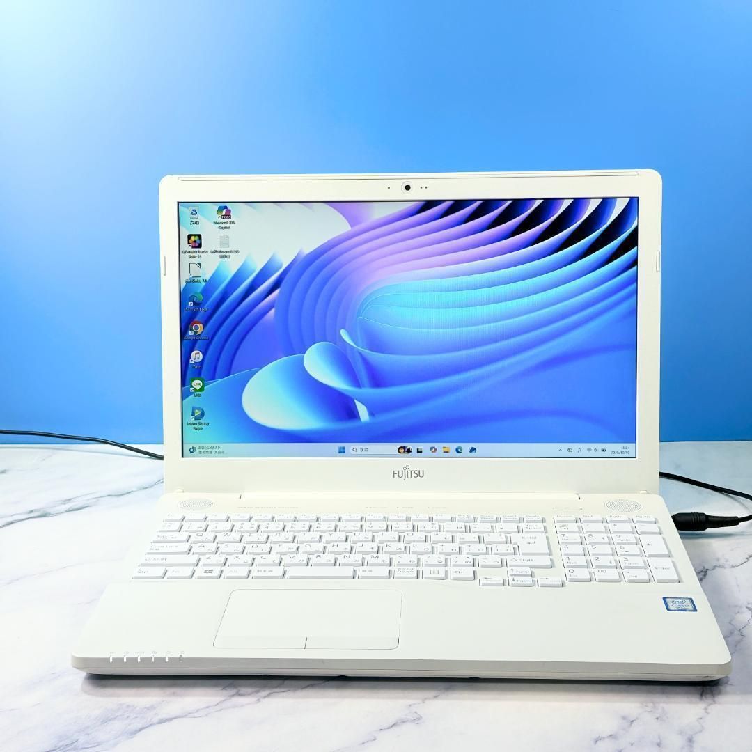 美品ホワイト！Corei7・16GB・SSD・ブルーレイ・ノートパソコン - メルカリ