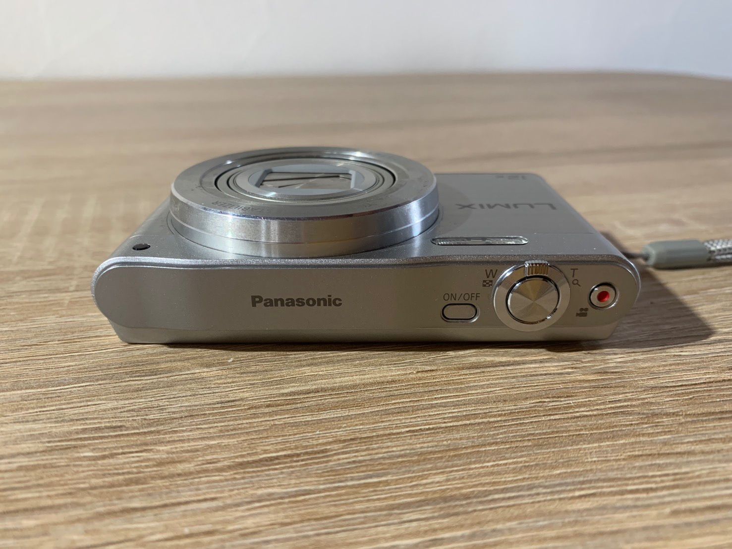 6767 Panasonic パナソニック Lumix DMC-SZ8 シルバー 動作確認済み