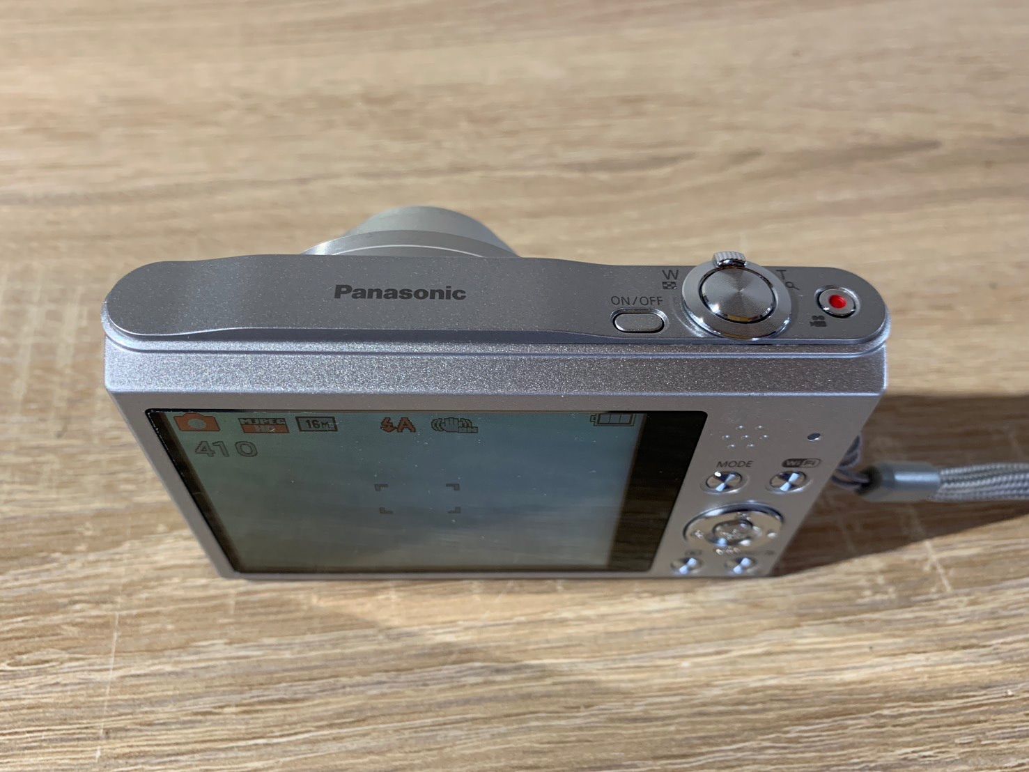 6767 Panasonic パナソニック Lumix DMC-SZ8 シルバー 動作確認済み