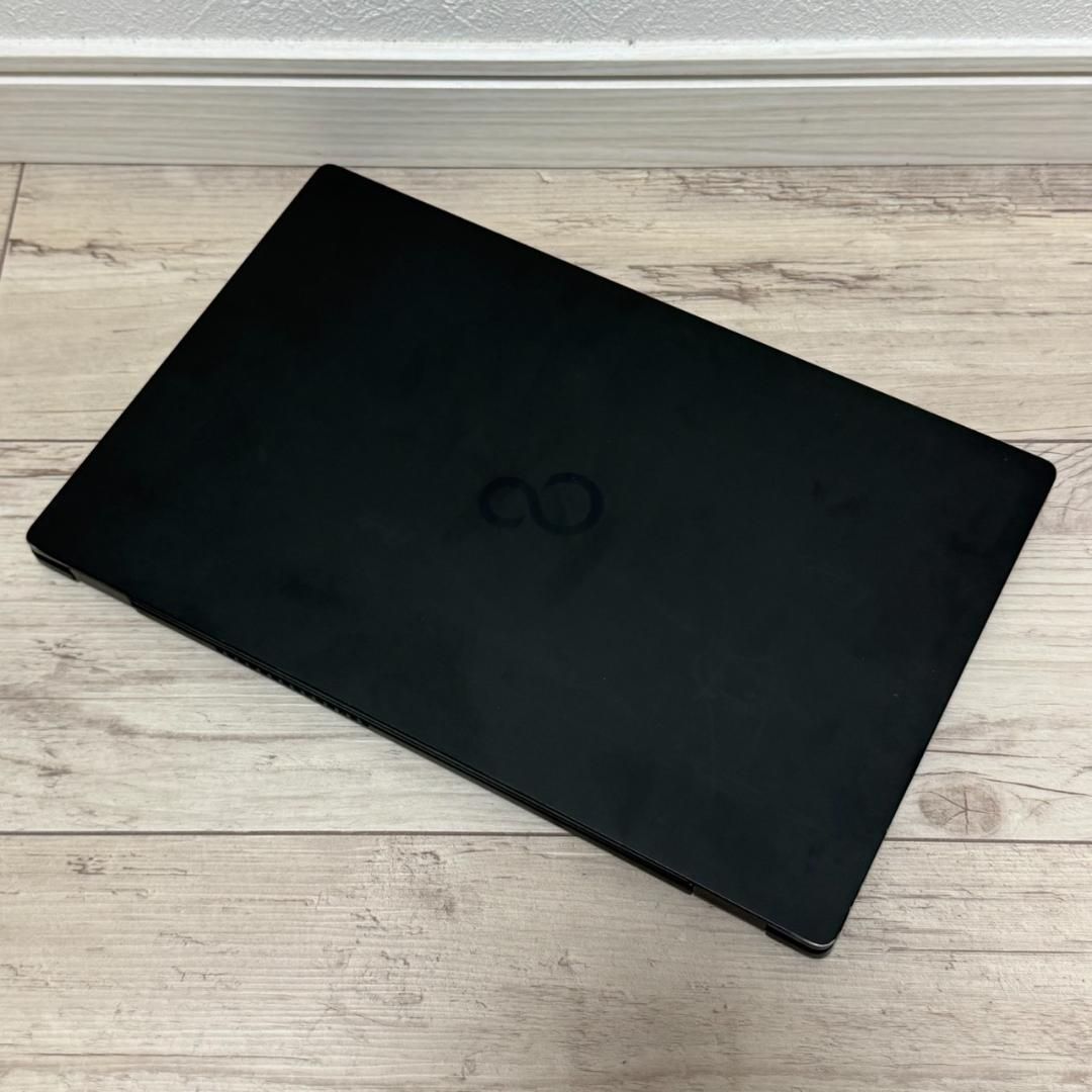 薄軽量モデル バッテリー良 LIFEBOOK i5-1145G7 8G 256G オフィス2021