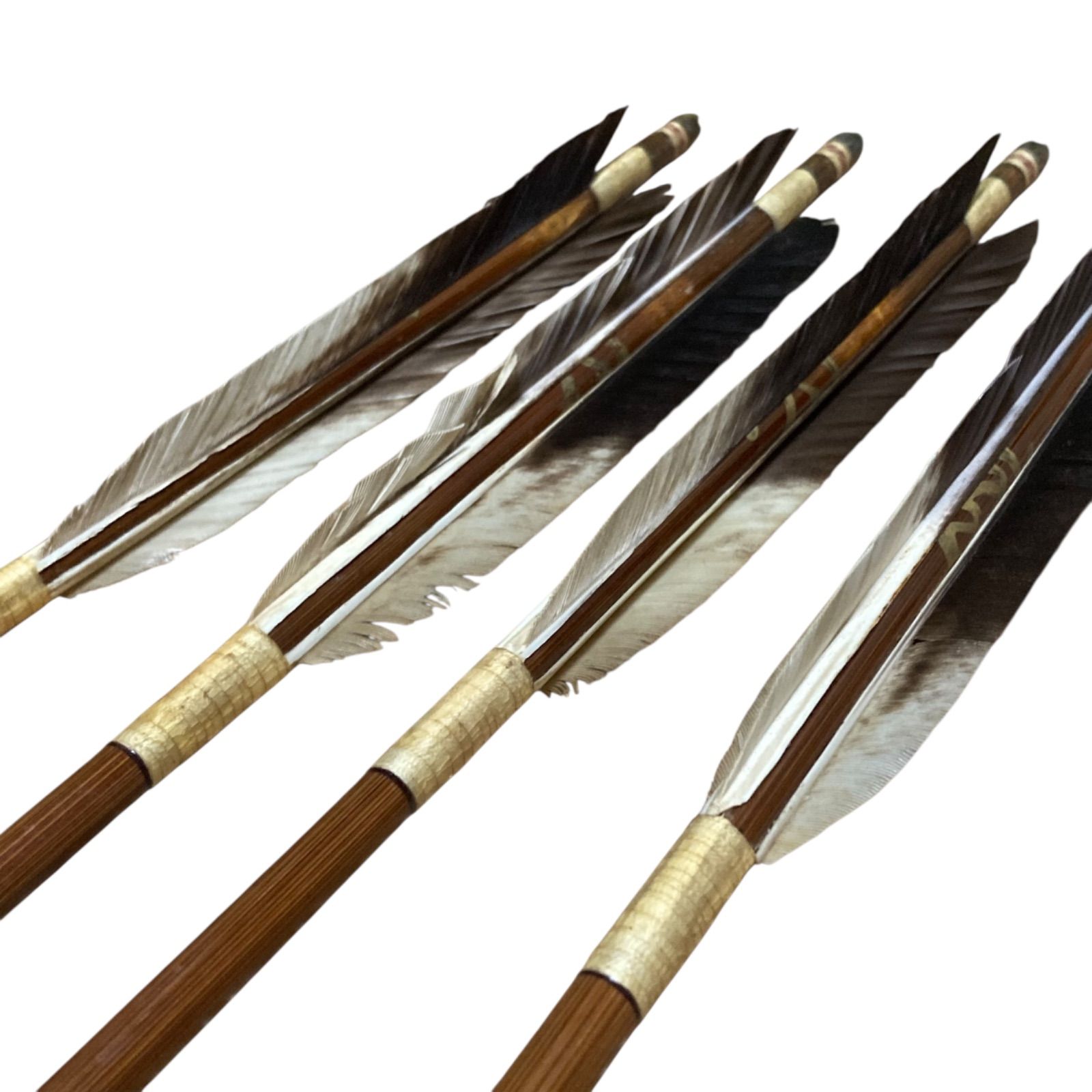 ⭐️竹矢 4本 ケース付き 長さ約94cm 重さ約28.6〜29.5g 弓道 ①