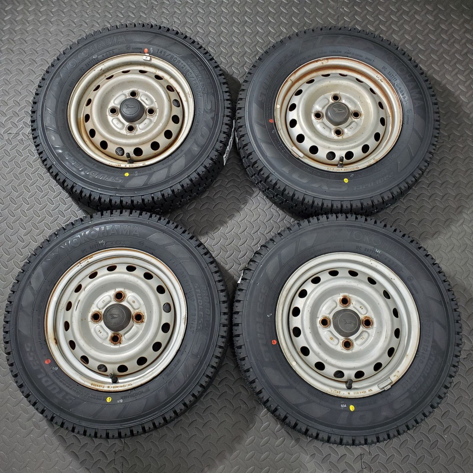 25年製 新品タイヤ 145/80R12 80/78N LT ヨコハマ SY01 ダイハツ 
