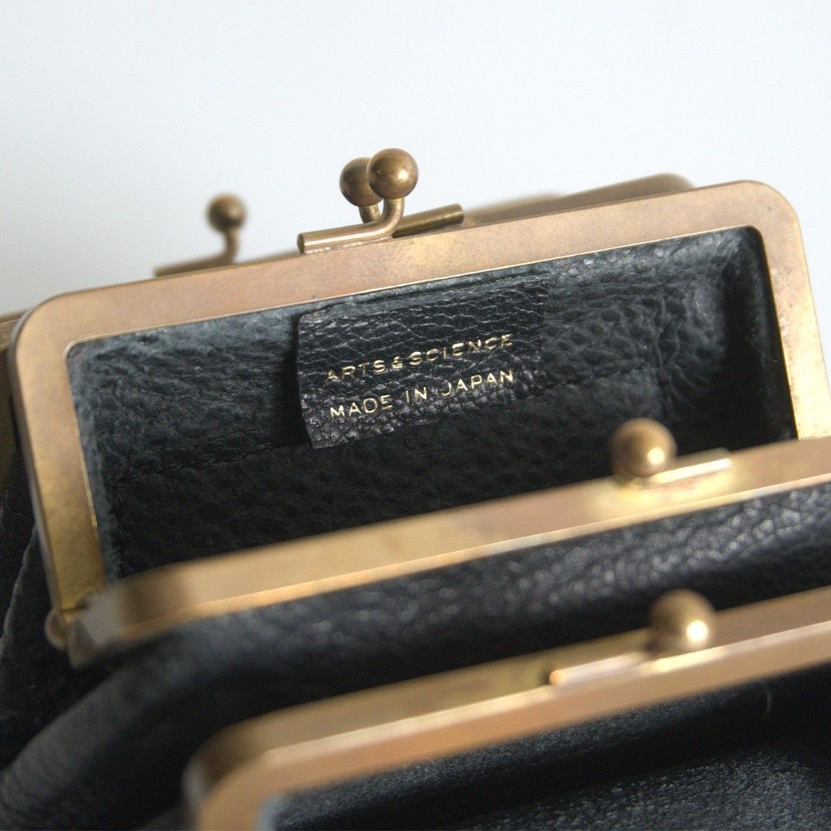 美品】 ARTS&SCIENCE 【Triple gamaguchi purse】 ブラック がま口