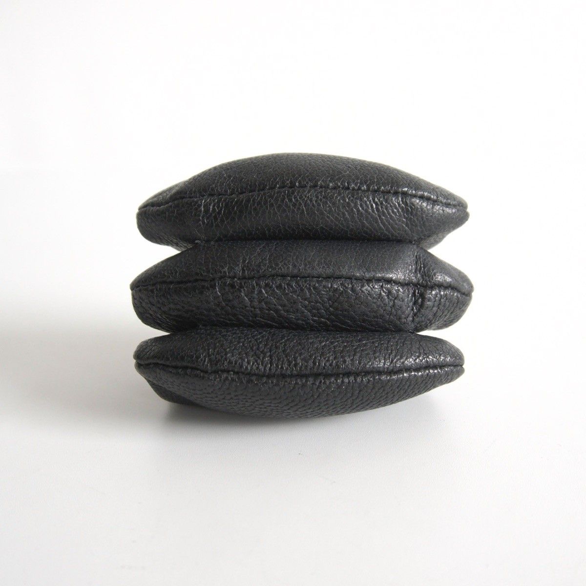 お値下げ♪arts&science がま口ケース レザー 黒 美品 美品】 ARTS&SCIENCE 【Triple gamaguchi purse】 ブラック がま口