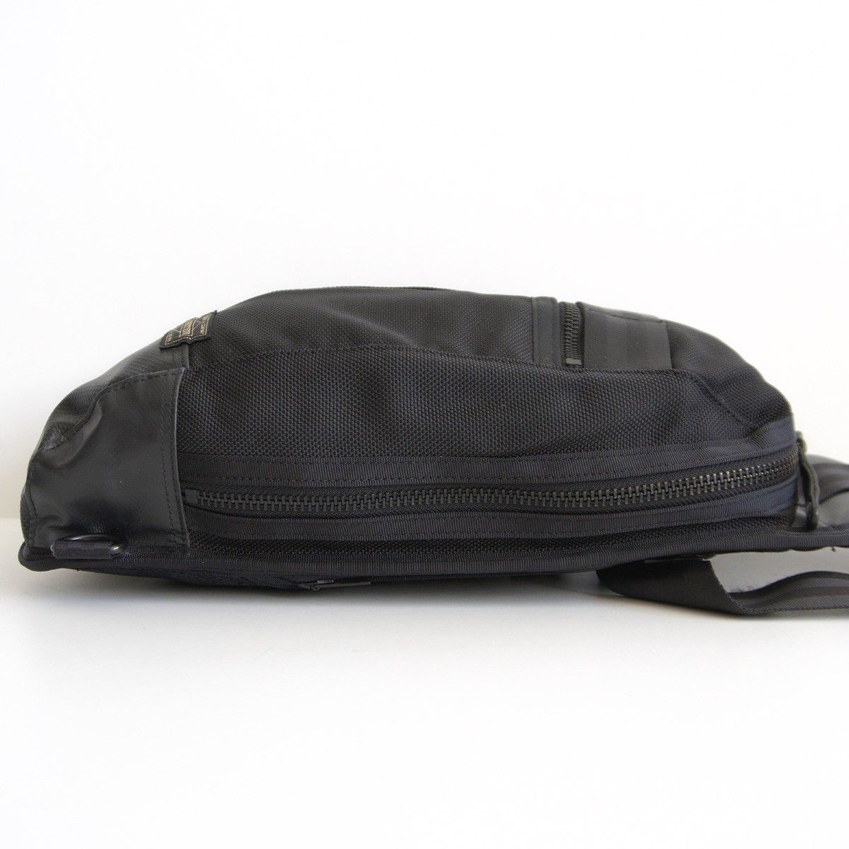 美品】PORTER 【ヒート スリングショルダー】 ポーター ブラック