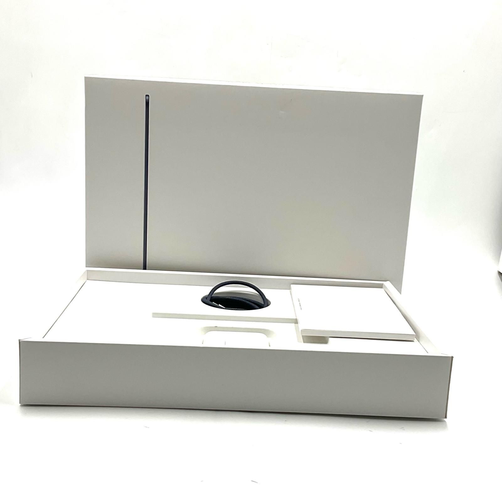 Apple MacBook Air 13.6インチ 2022 Apple M2 8GB SSD 256GB