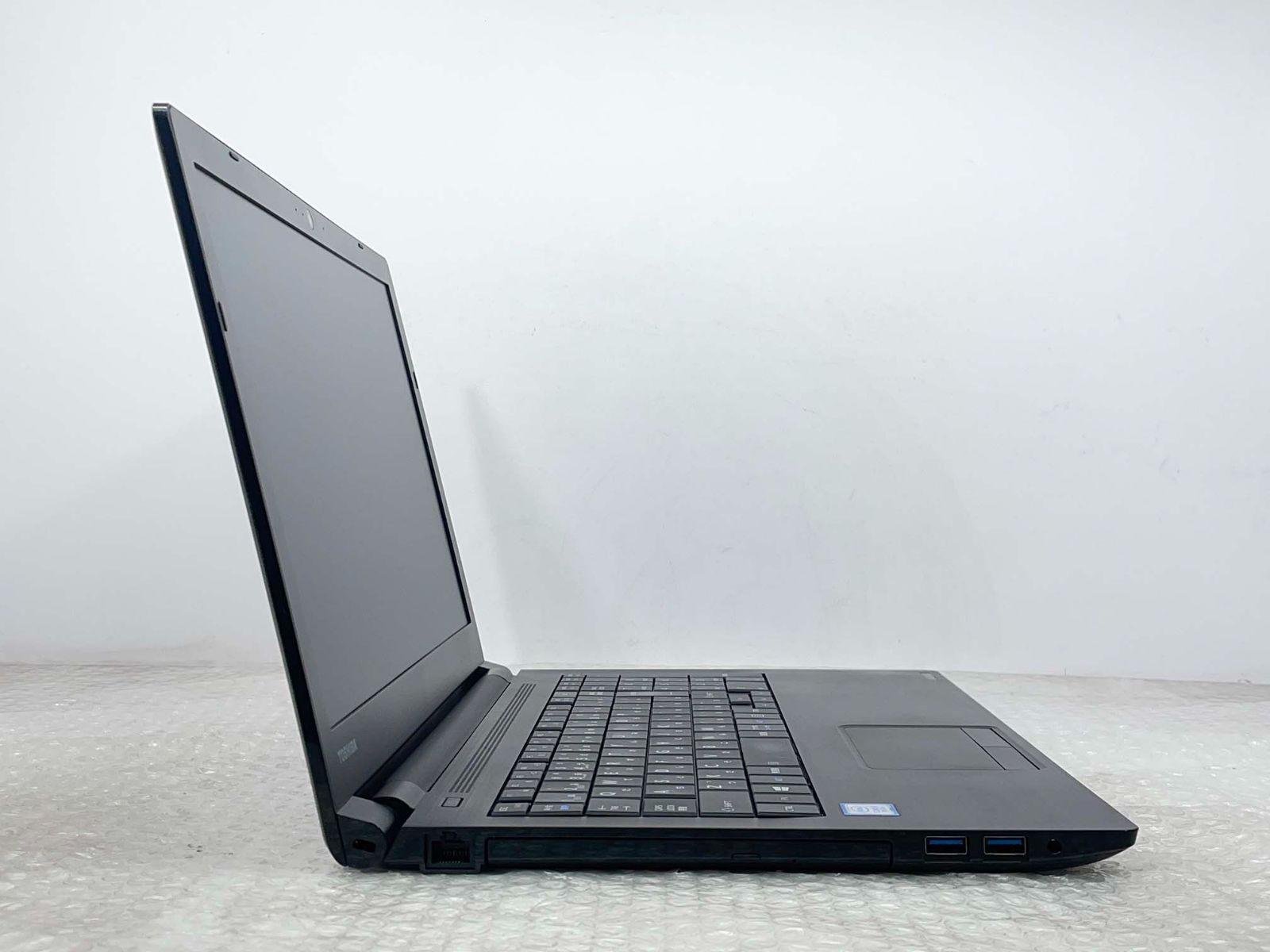 東芝 dynabook AZ35/GB i3-8130U/4GB/1TB HDD/Windows11/15.6型HD