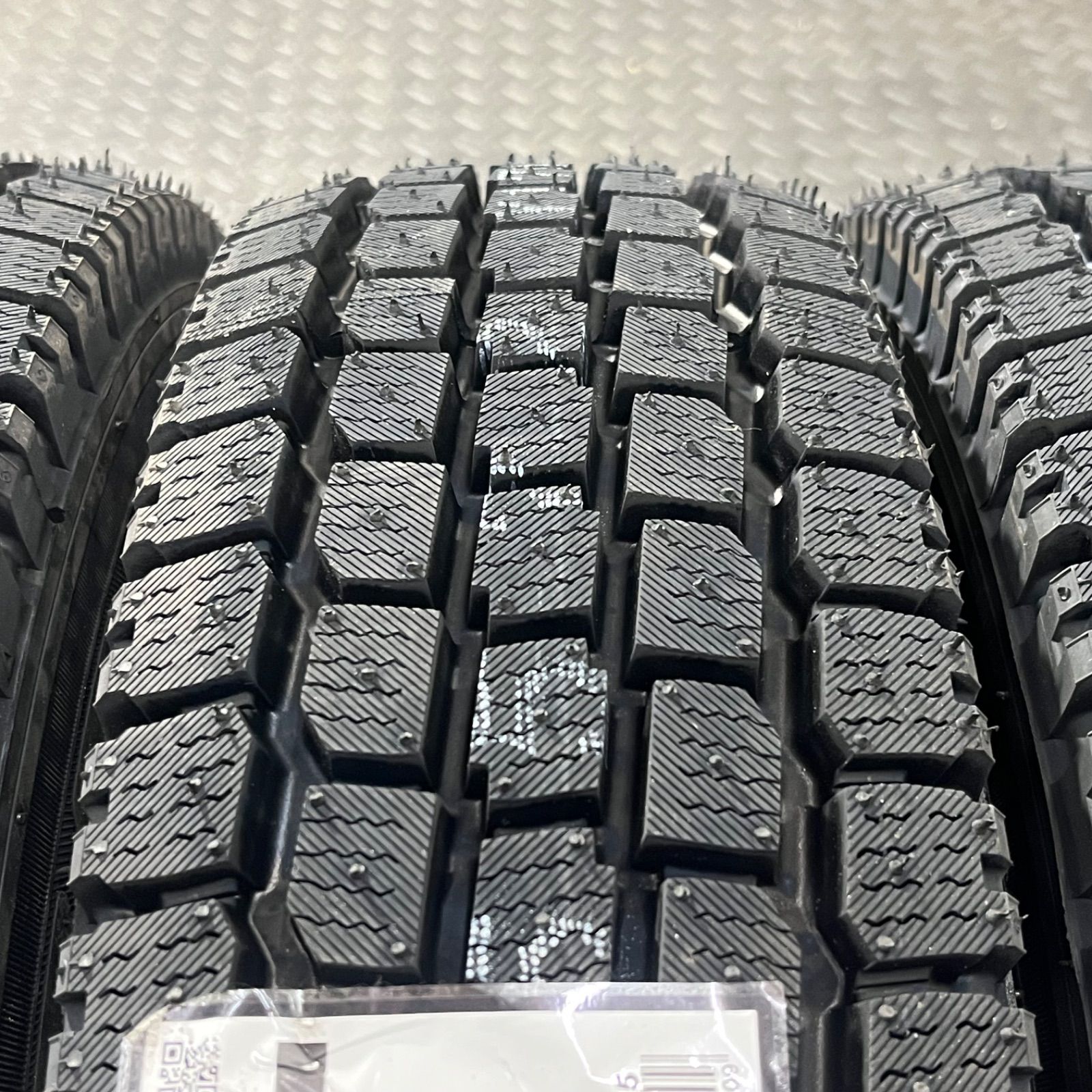 25年製 新品タイヤ 145/80R12 80/78N LT ヨコハマ SY01V マツダ ボンゴ 