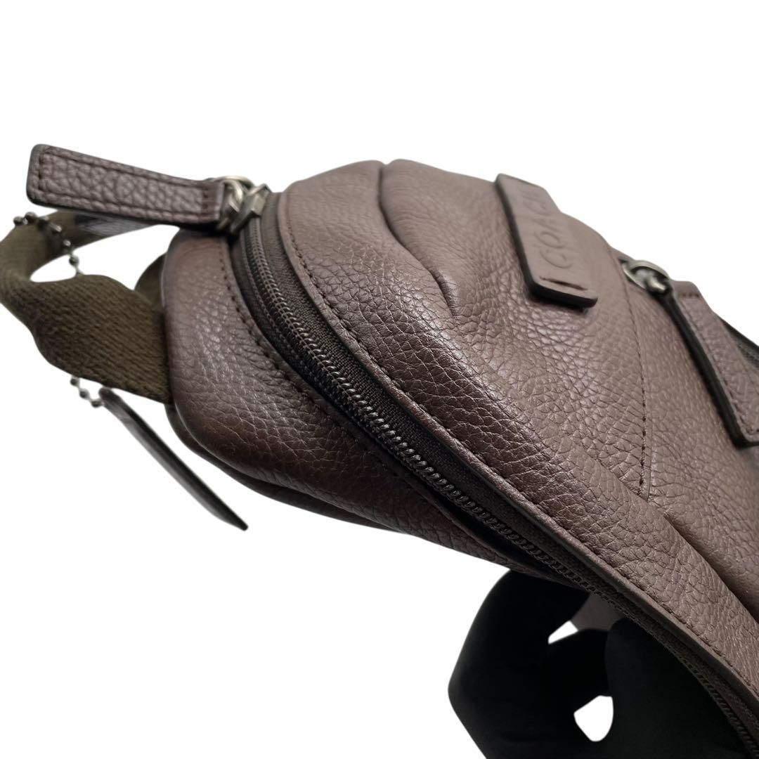 極美品 COACH ボディバッグ ショルダーバッグ クロスボディ 斜め掛け