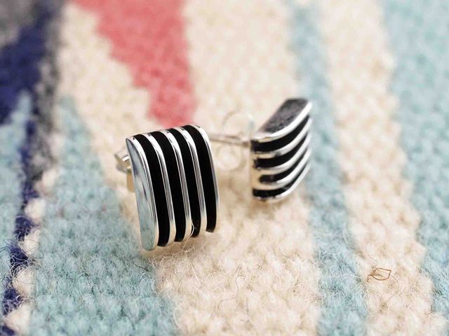 ナバホ 05-0001 Francis Jones 故フランシス・ジョーンズ作 エッジ