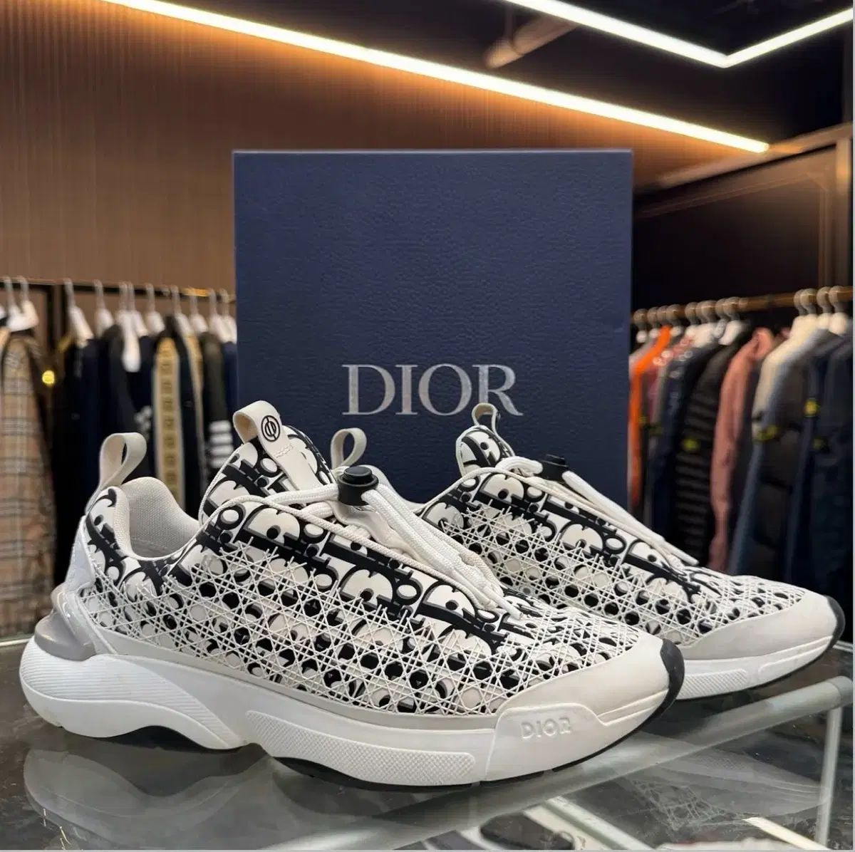 DIOR(ディオール) オブリーク B24 カナージュ スニーカー DIOR(ディオール) B24 Black Dior Oblique Canageスニーカー19ELS