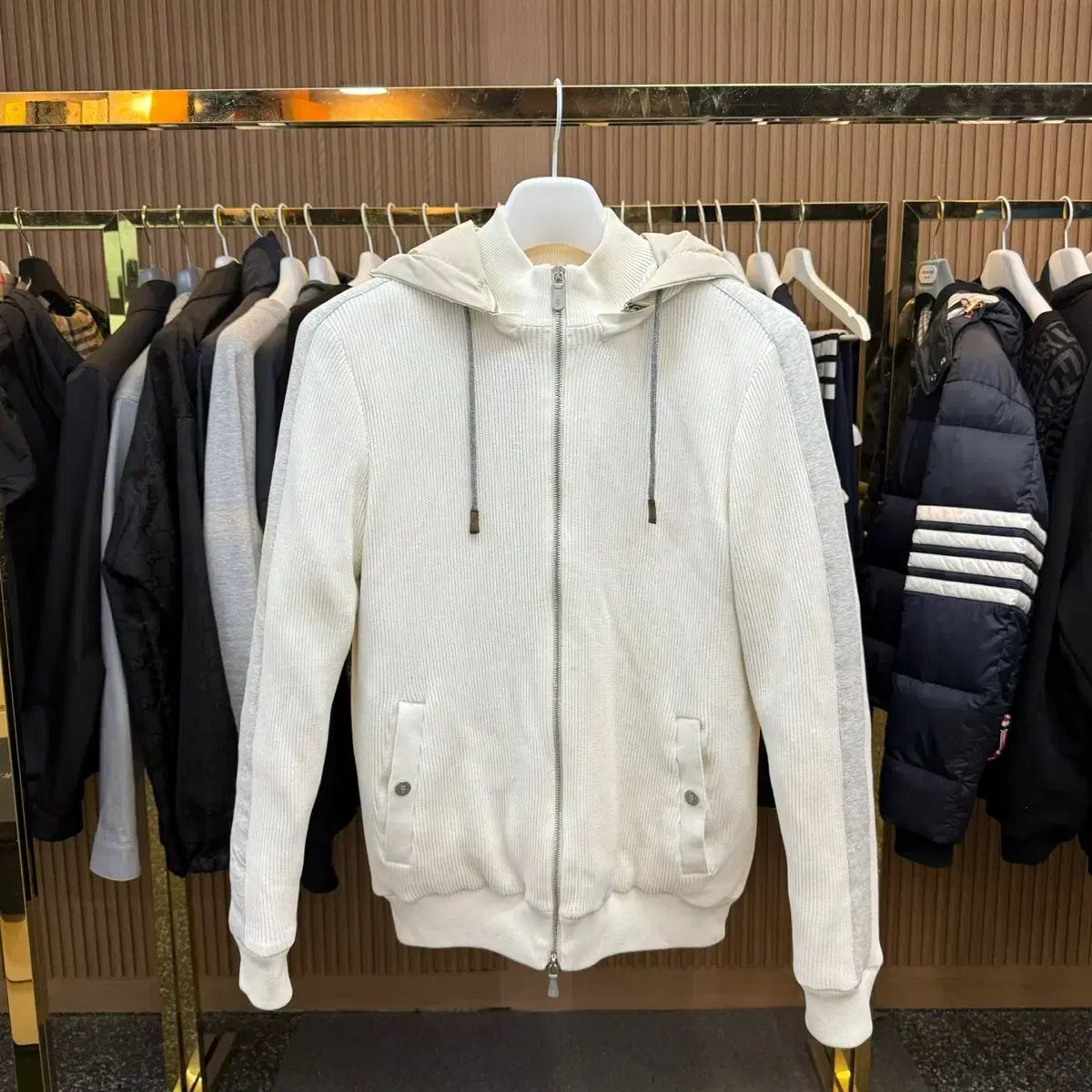 Lサイズ あんさんぶるスターズ！！(あんスタ) ELEVEN Tシャツ 白 COLOR ニットダウン