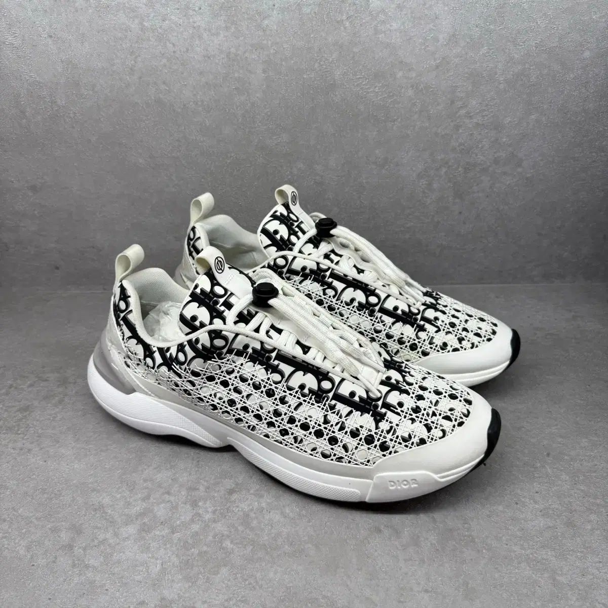 DIOR(ディオール) オブリーク B24 カナージュ スニーカー DIOR(ディオール) B24 Black Dior Oblique Canageスニーカー19ELS