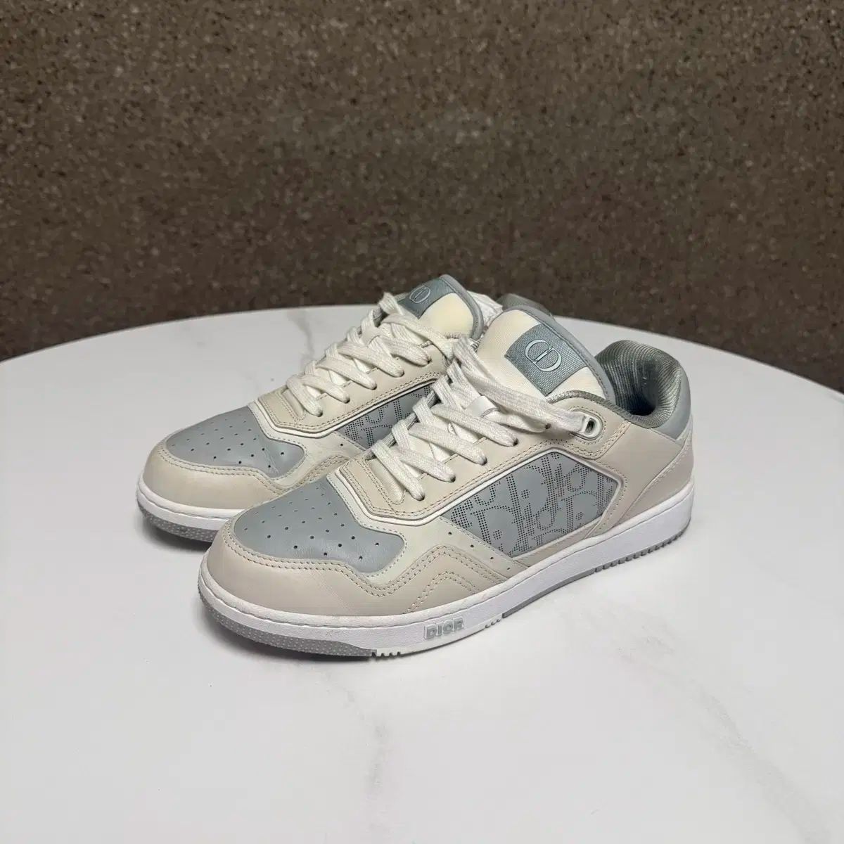 ☆開店セール☆ 使用2日 美品 ディオール オブリーク ギャラクシー スニーカー ☆開店セール☆ レア品 使用2日 美品 ディオール オブリーク