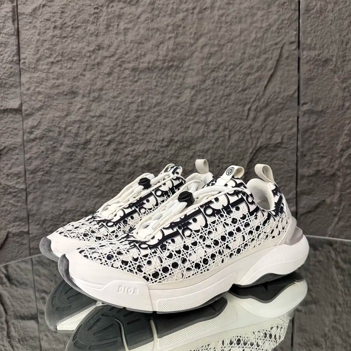 DIOR(ディオール) オブリーク B24 カナージュ スニーカー DIOR(ディオール) B24 Black Dior Oblique Canageスニーカー19ELS