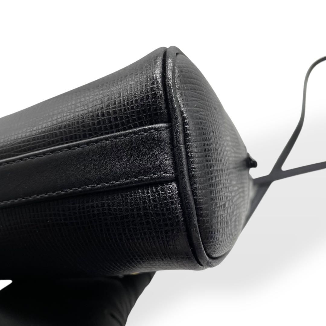 極美品 レア HUNTING WORLD ショルダーバッグ レザー ブラック - メルカリ